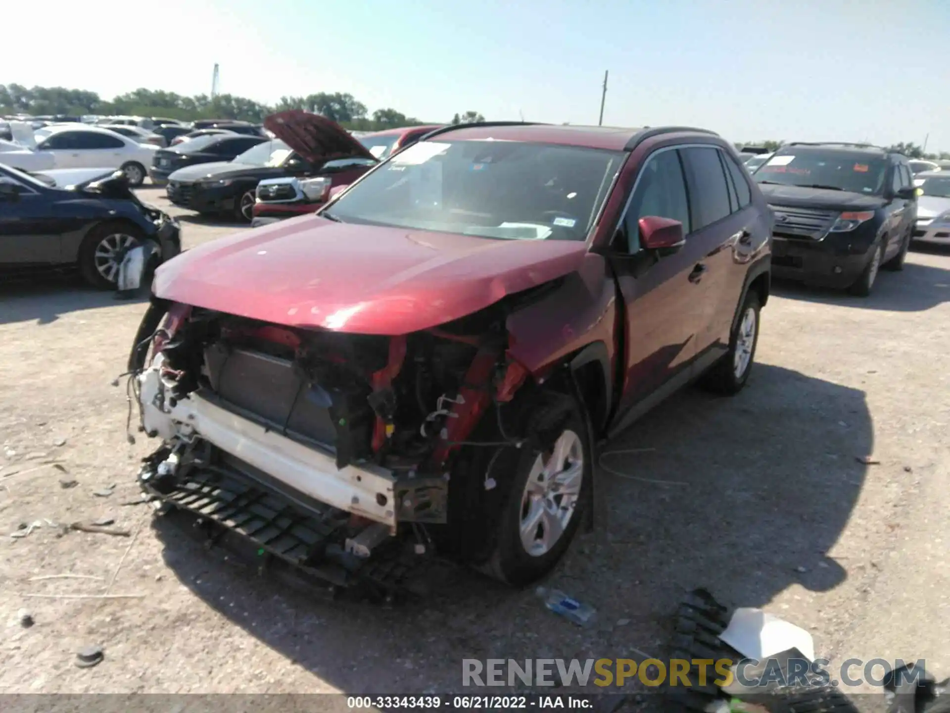 2 Photograph of a damaged car 2T3W1RFV0KW029544 TOYOTA RAV4 2019