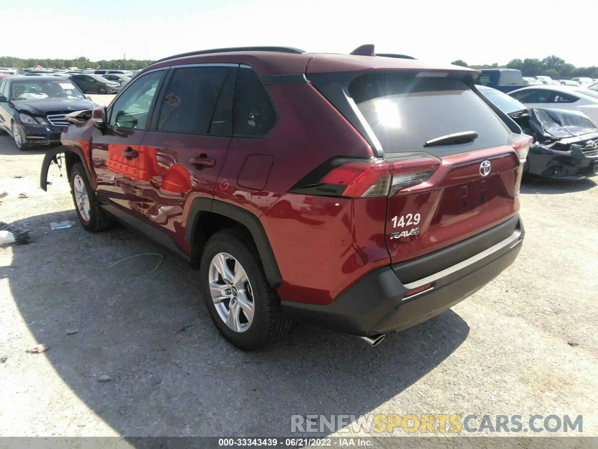 3 Photograph of a damaged car 2T3W1RFV0KW029544 TOYOTA RAV4 2019