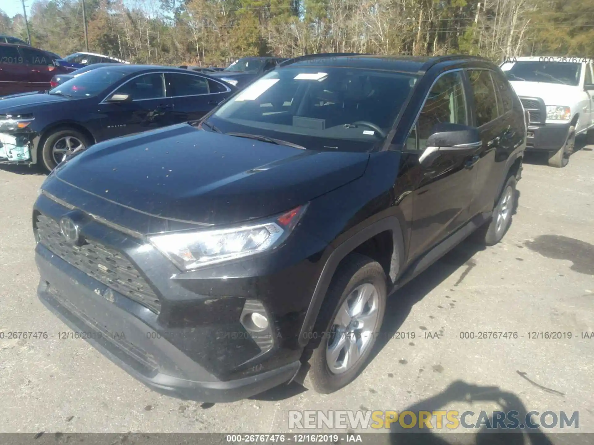 2 Photograph of a damaged car 2T3W1RFV0KW031956 TOYOTA RAV4 2019