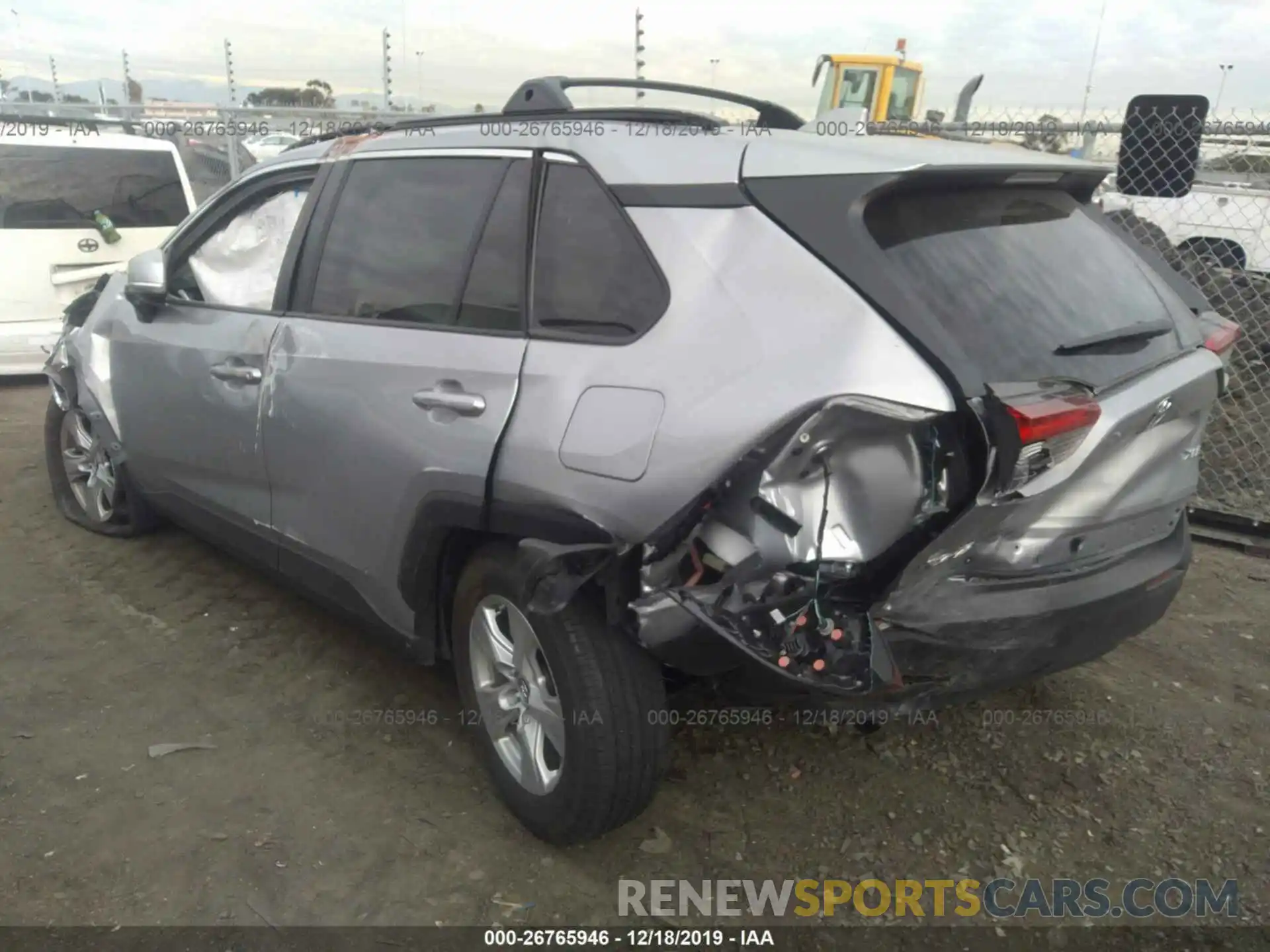 3 Photograph of a damaged car 2T3W1RFV0KW040964 TOYOTA RAV4 2019