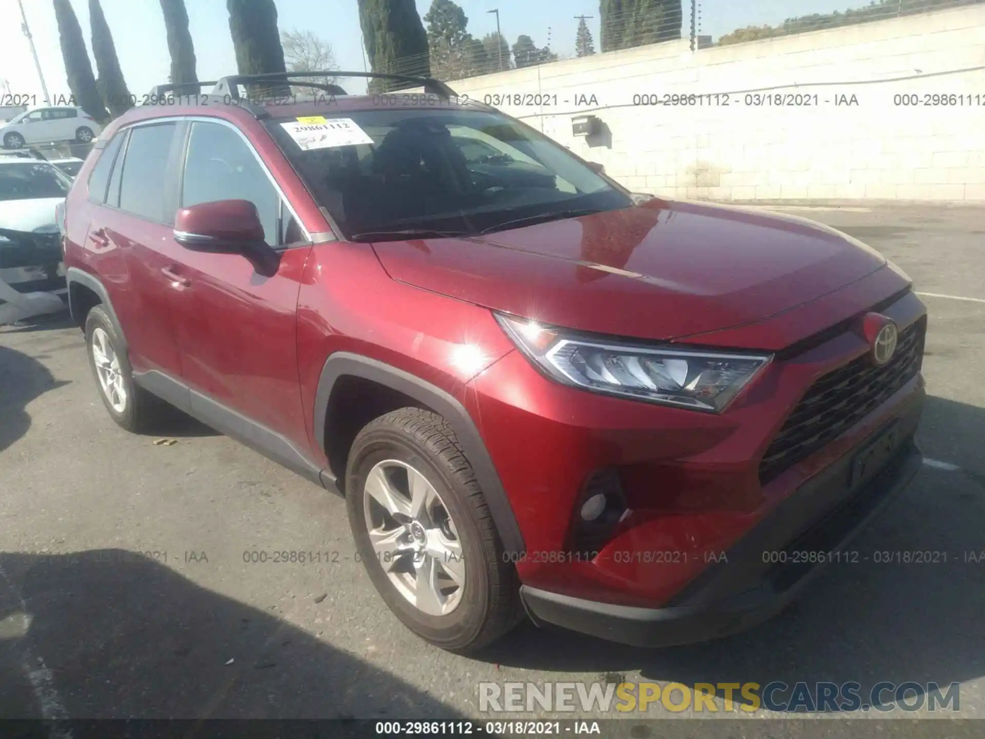 1 Photograph of a damaged car 2T3W1RFV0KW049664 TOYOTA RAV4 2019