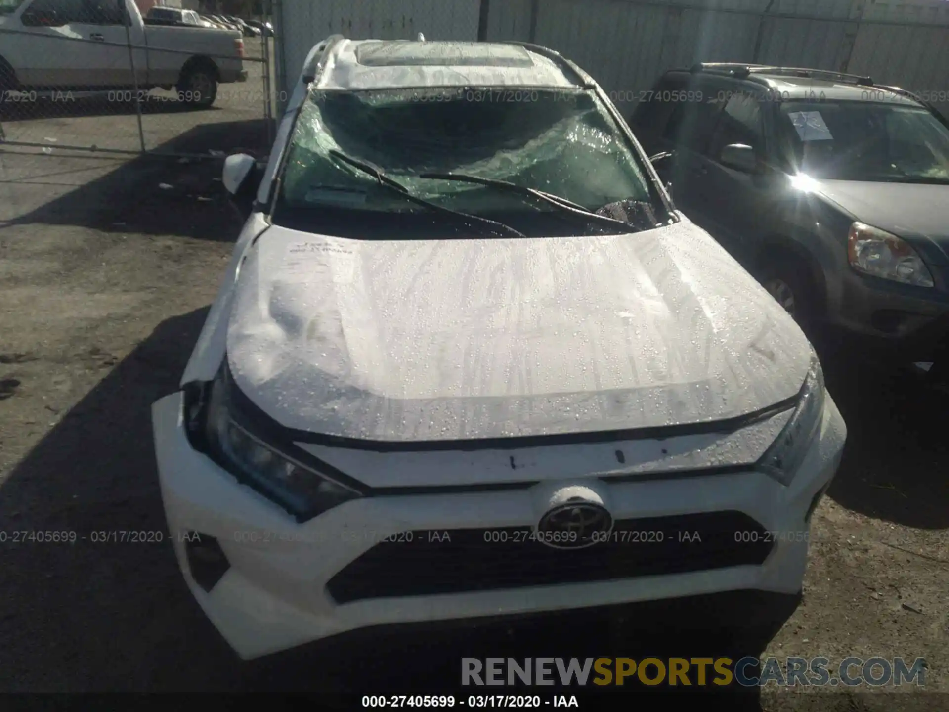 6 Photograph of a damaged car 2T3W1RFV1KC003584 TOYOTA RAV4 2019