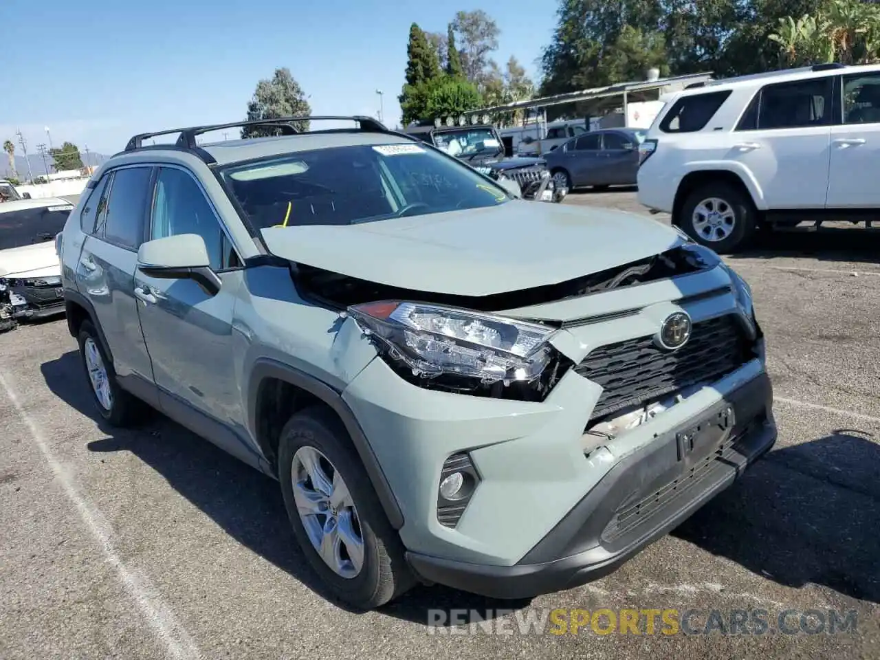 1 Photograph of a damaged car 2T3W1RFV1KC005383 TOYOTA RAV4 2019