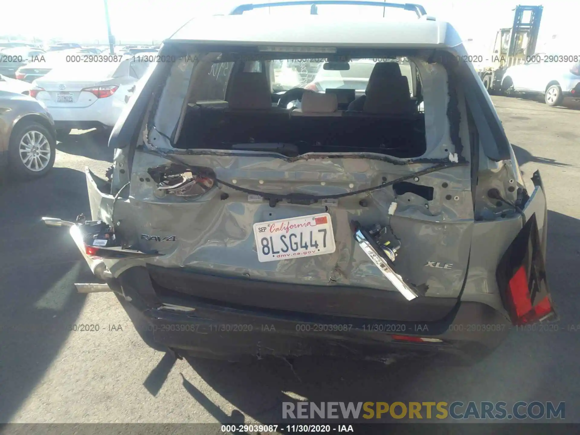 6 Photograph of a damaged car 2T3W1RFV1KC013385 TOYOTA RAV4 2019