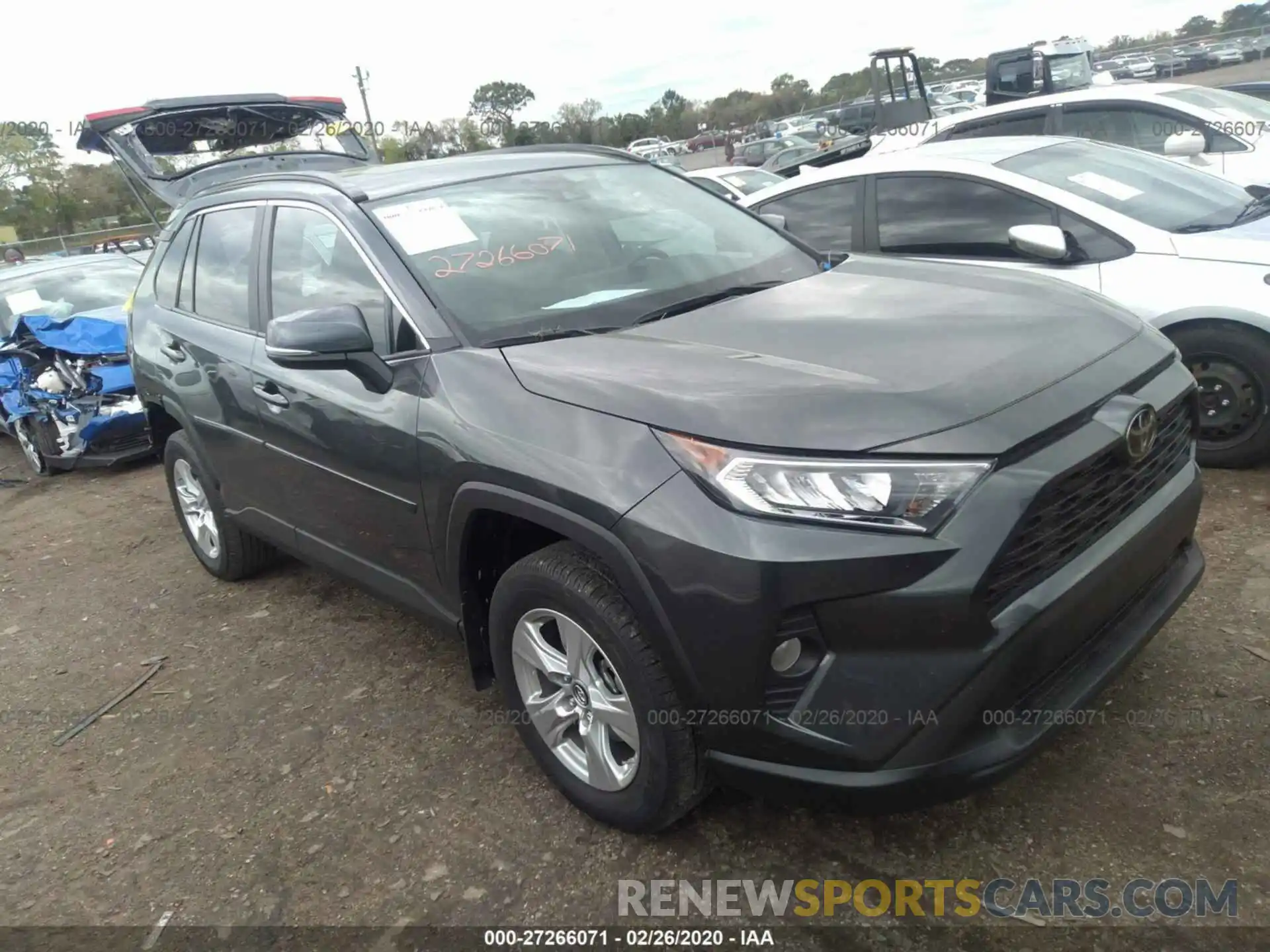 1 Photograph of a damaged car 2T3W1RFV1KC017534 TOYOTA RAV4 2019