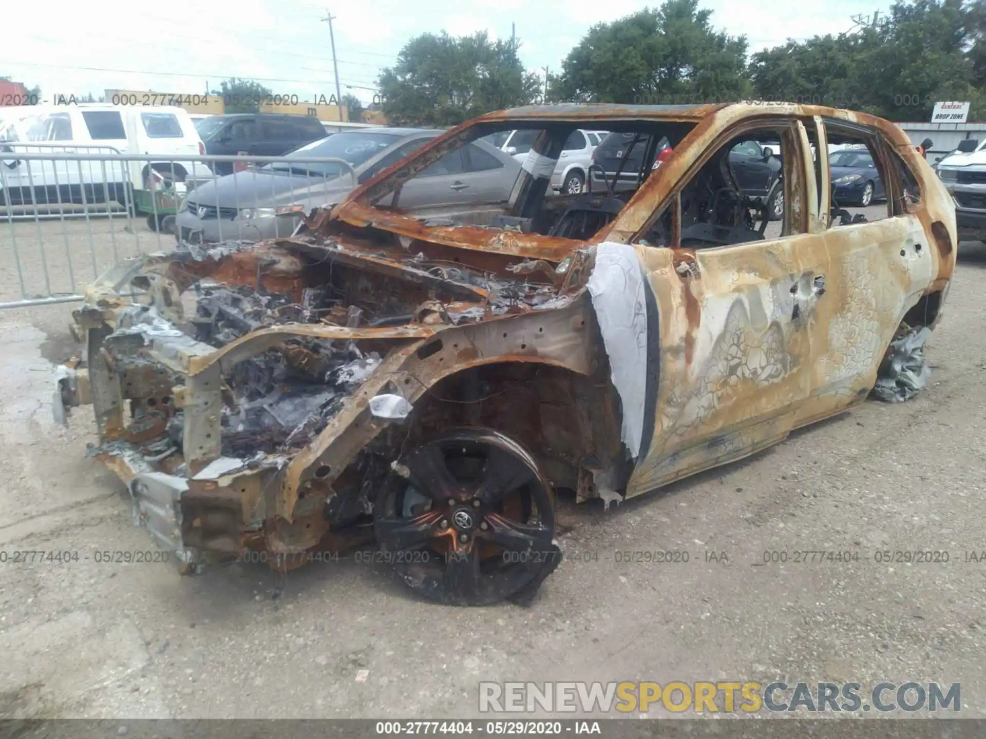 2 Photograph of a damaged car 2T3W1RFV1KC024547 TOYOTA RAV4 2019