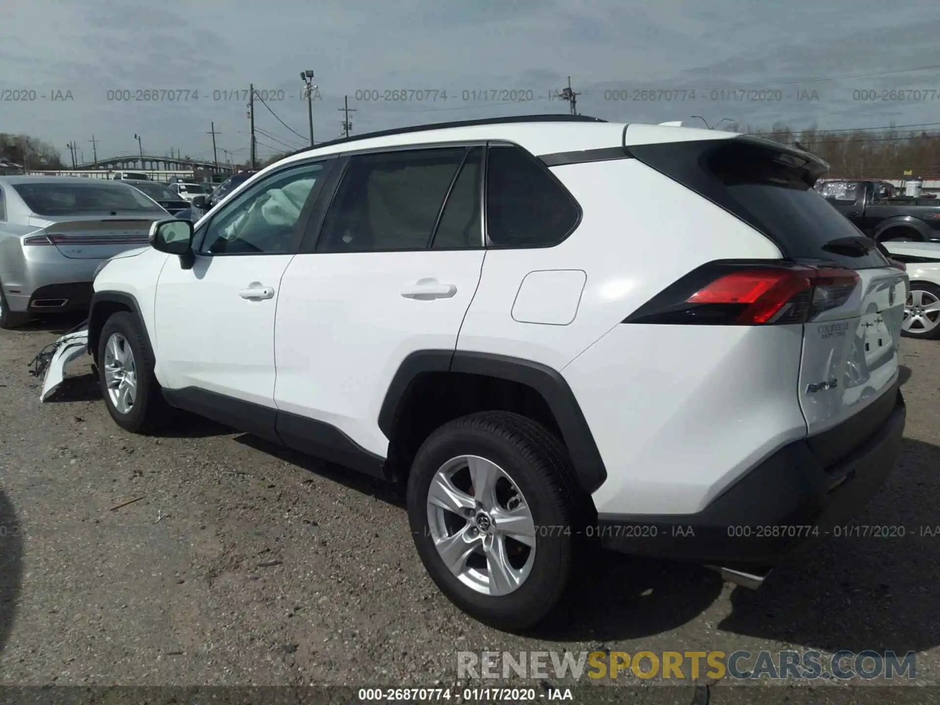 3 Photograph of a damaged car 2T3W1RFV1KC027366 TOYOTA RAV4 2019