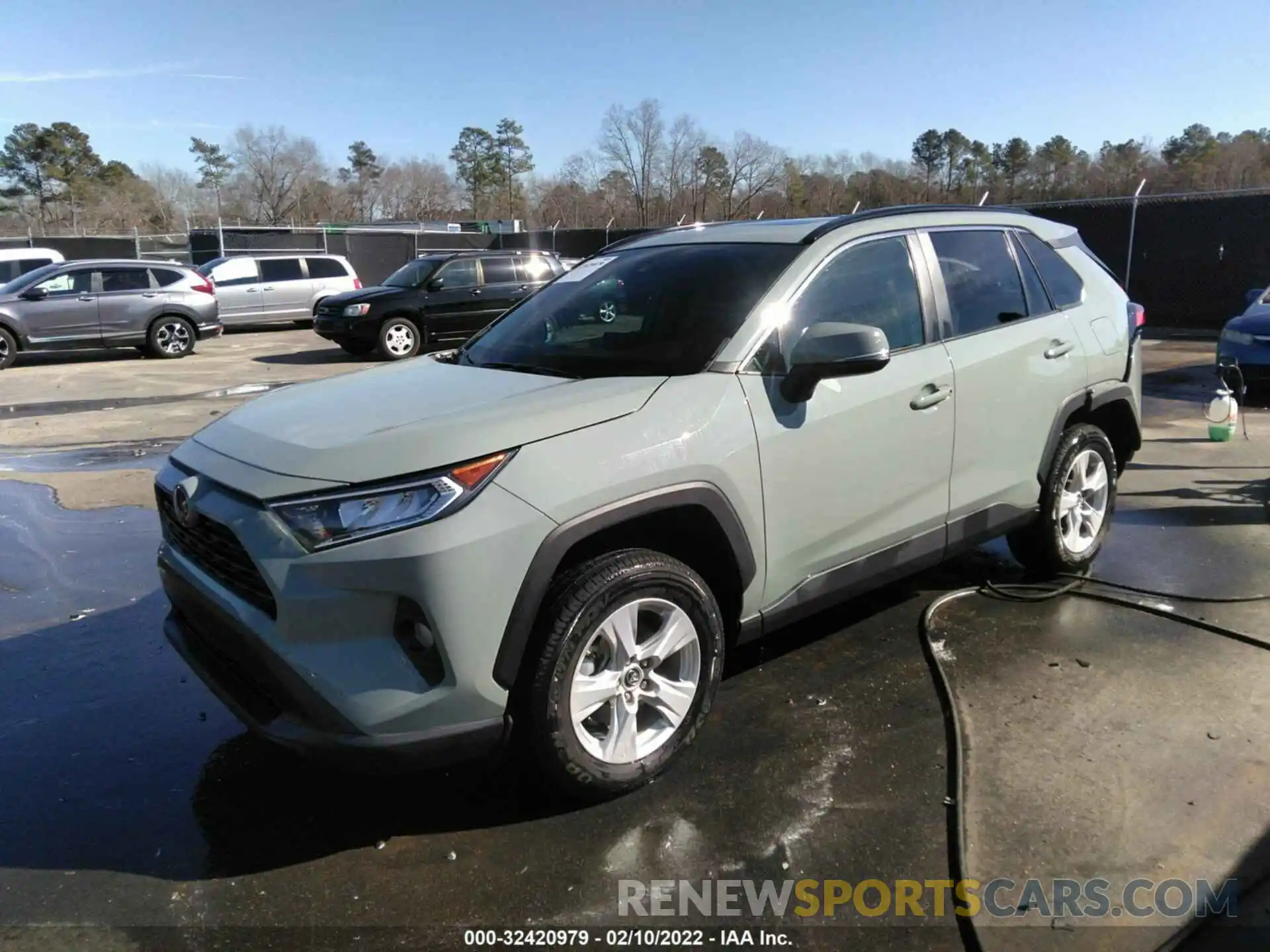 2 Photograph of a damaged car 2T3W1RFV1KC027738 TOYOTA RAV4 2019