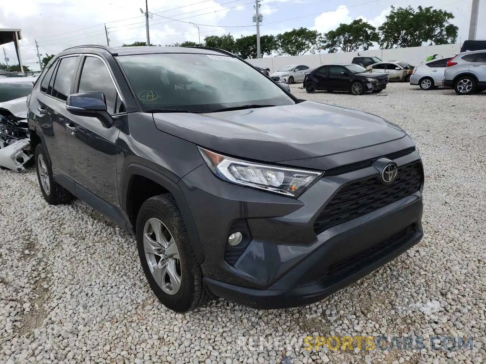 1 Photograph of a damaged car 2T3W1RFV1KW001901 TOYOTA RAV4 2019