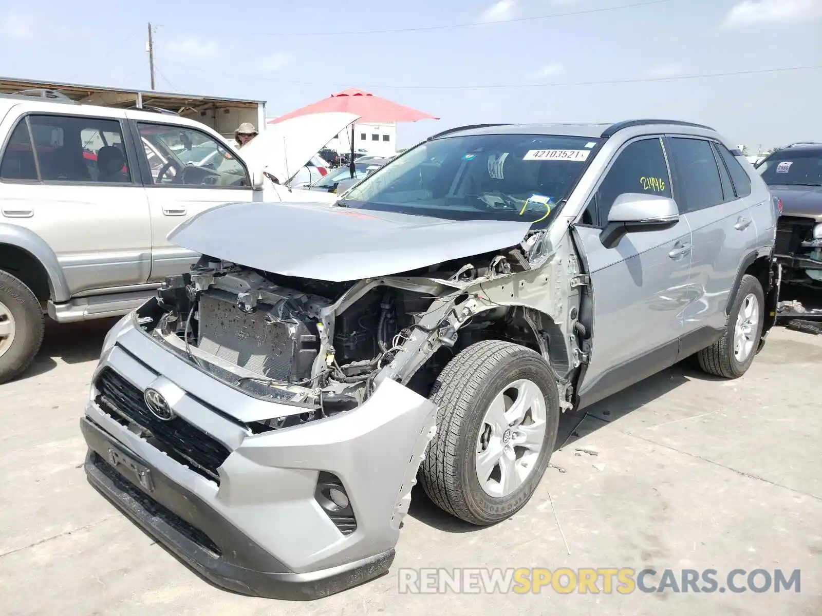 2 Фотография поврежденного автомобиля 2T3W1RFV1KW006421 TOYOTA RAV4 2019