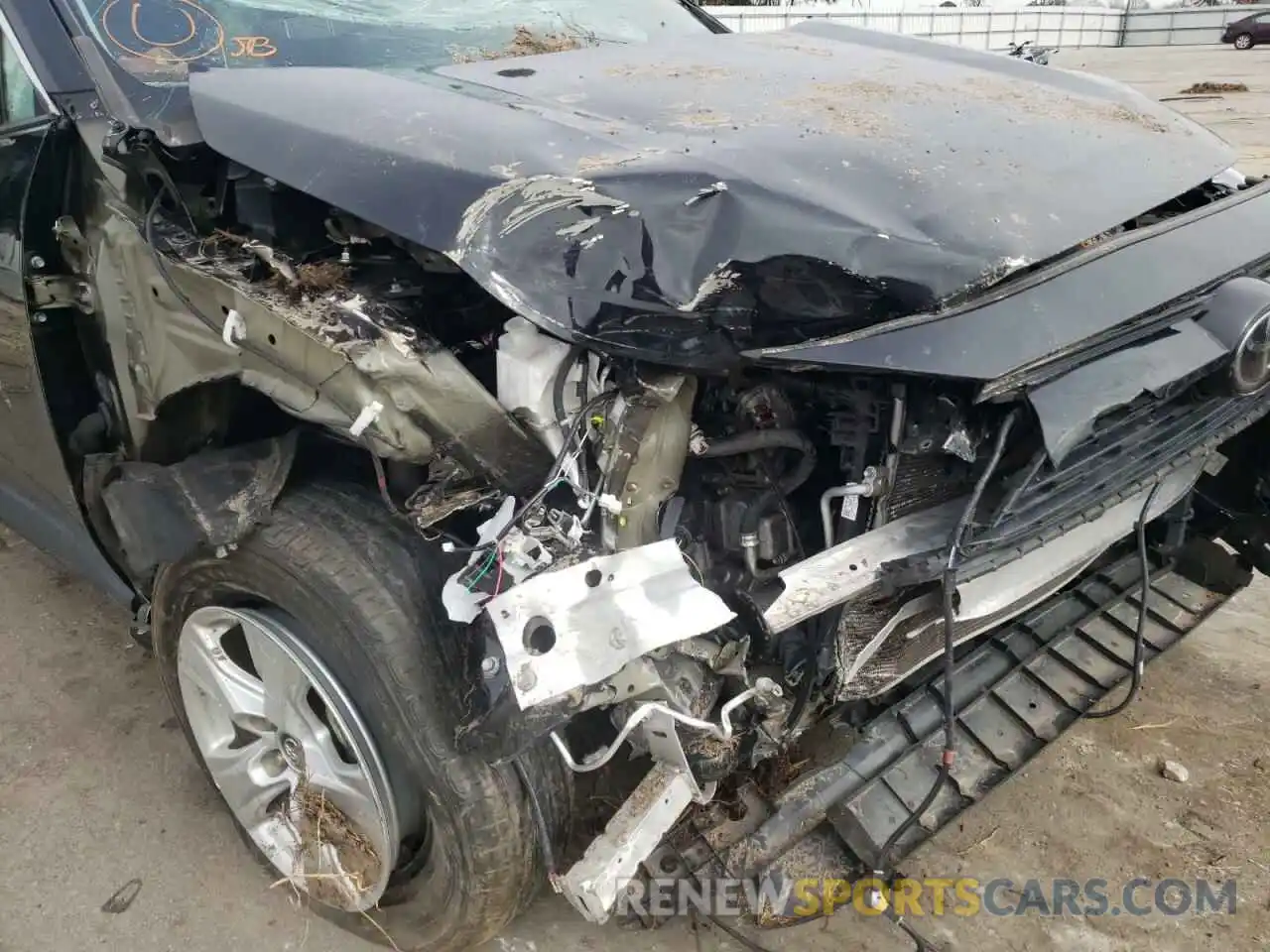 9 Photograph of a damaged car 2T3W1RFV1KW013529 TOYOTA RAV4 2019