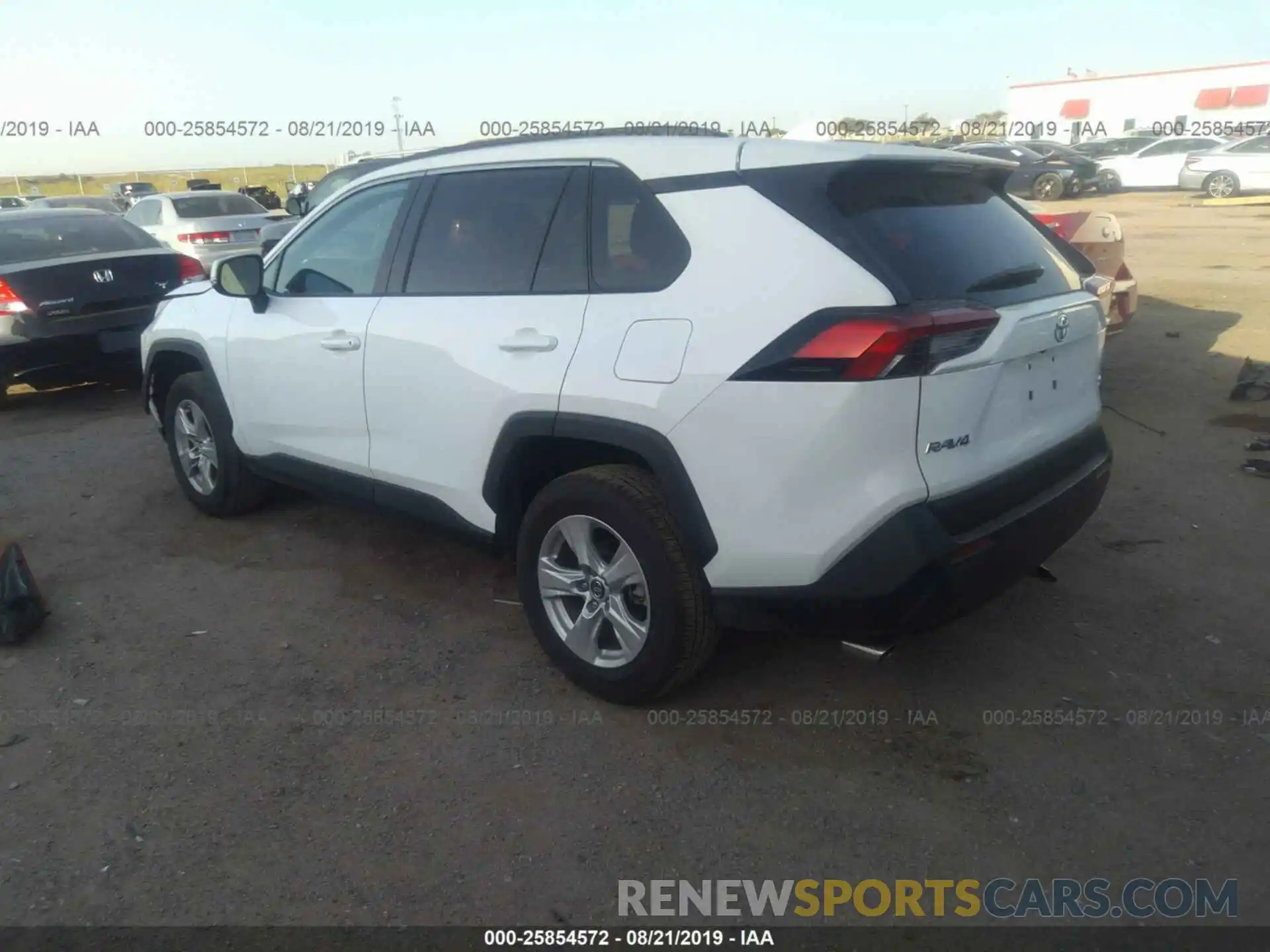 3 Photograph of a damaged car 2T3W1RFV1KW014311 TOYOTA RAV4 2019