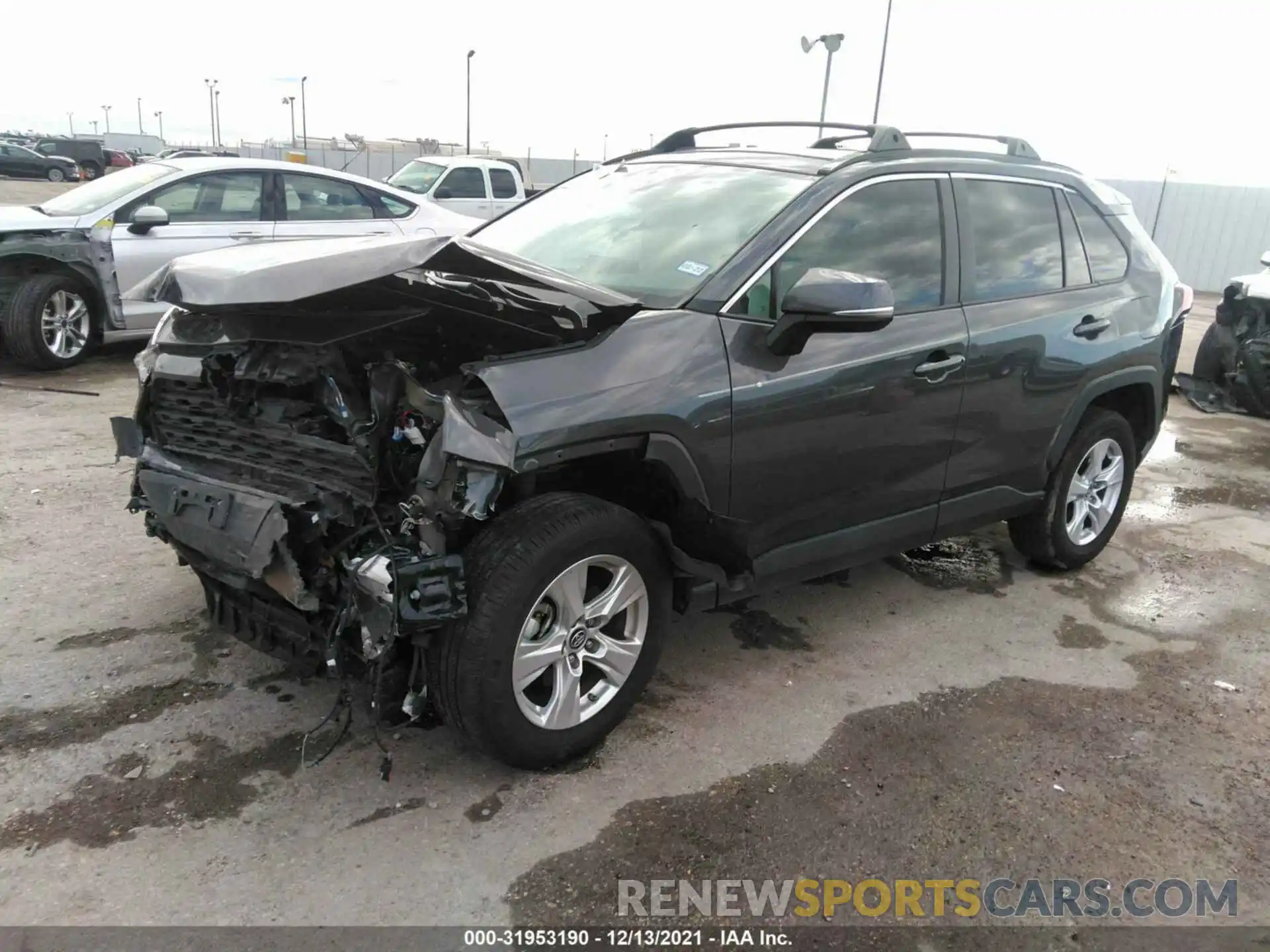 2 Photograph of a damaged car 2T3W1RFV1KW017757 TOYOTA RAV4 2019