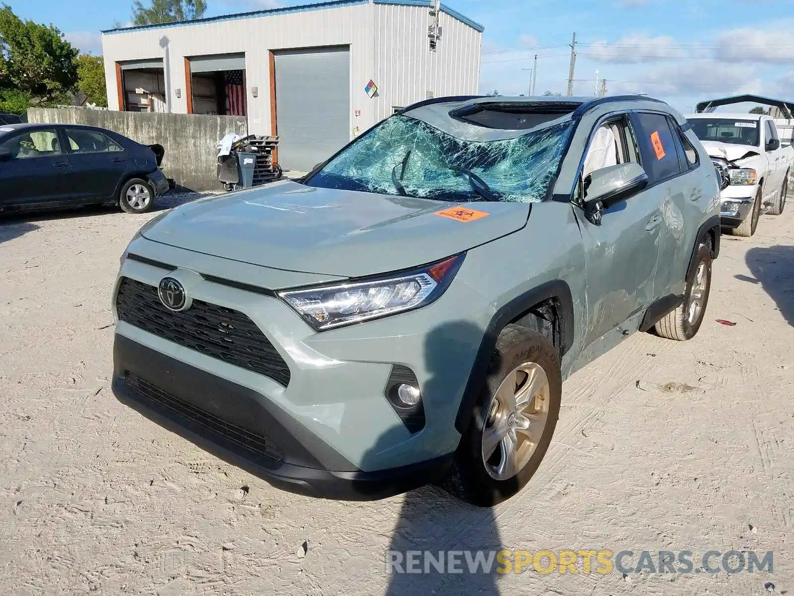 2 Photograph of a damaged car 2T3W1RFV1KW018469 TOYOTA RAV4 2019