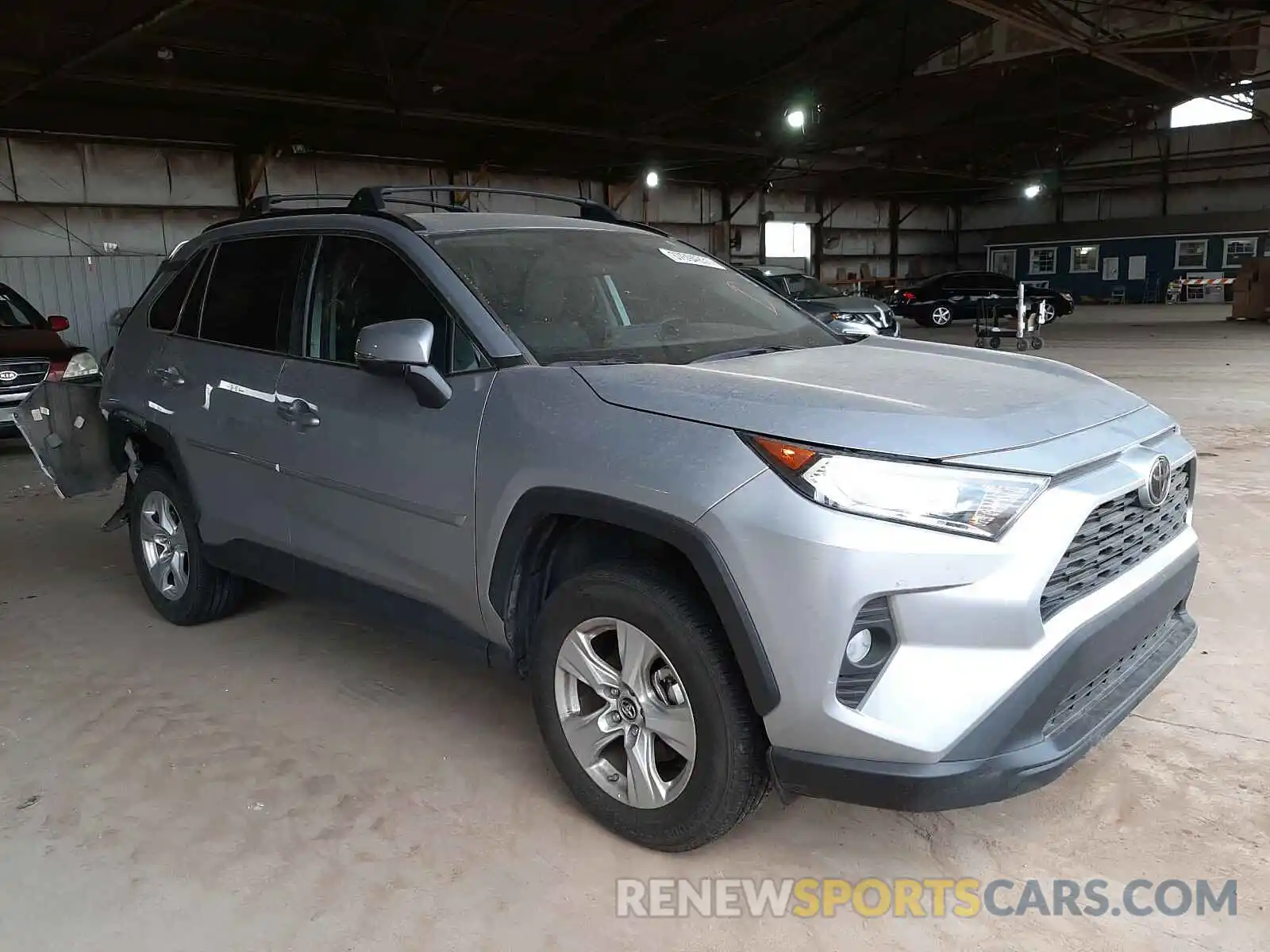 1 Photograph of a damaged car 2T3W1RFV1KW021954 TOYOTA RAV4 2019