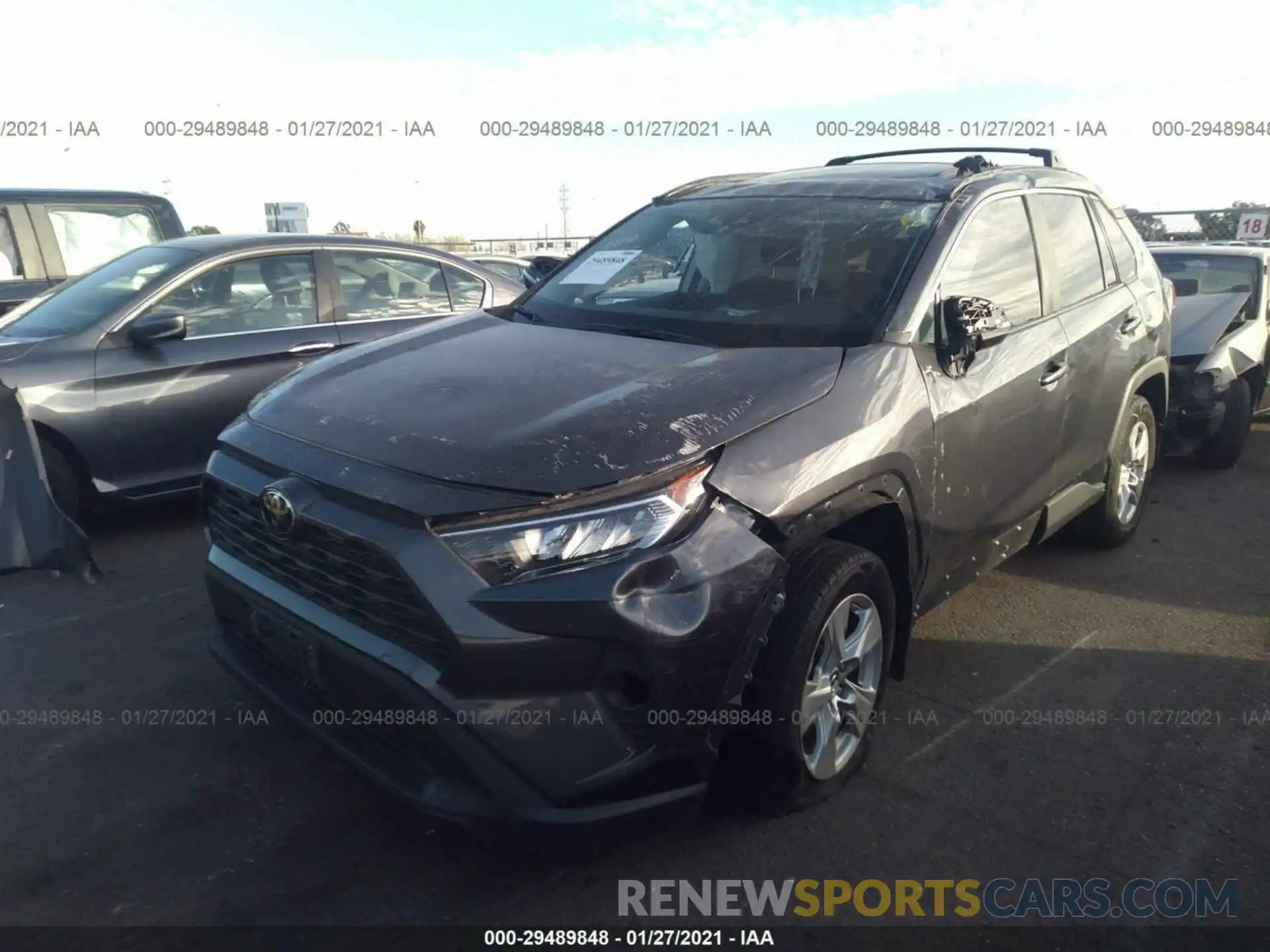 2 Фотография поврежденного автомобиля 2T3W1RFV1KW028578 TOYOTA RAV4 2019