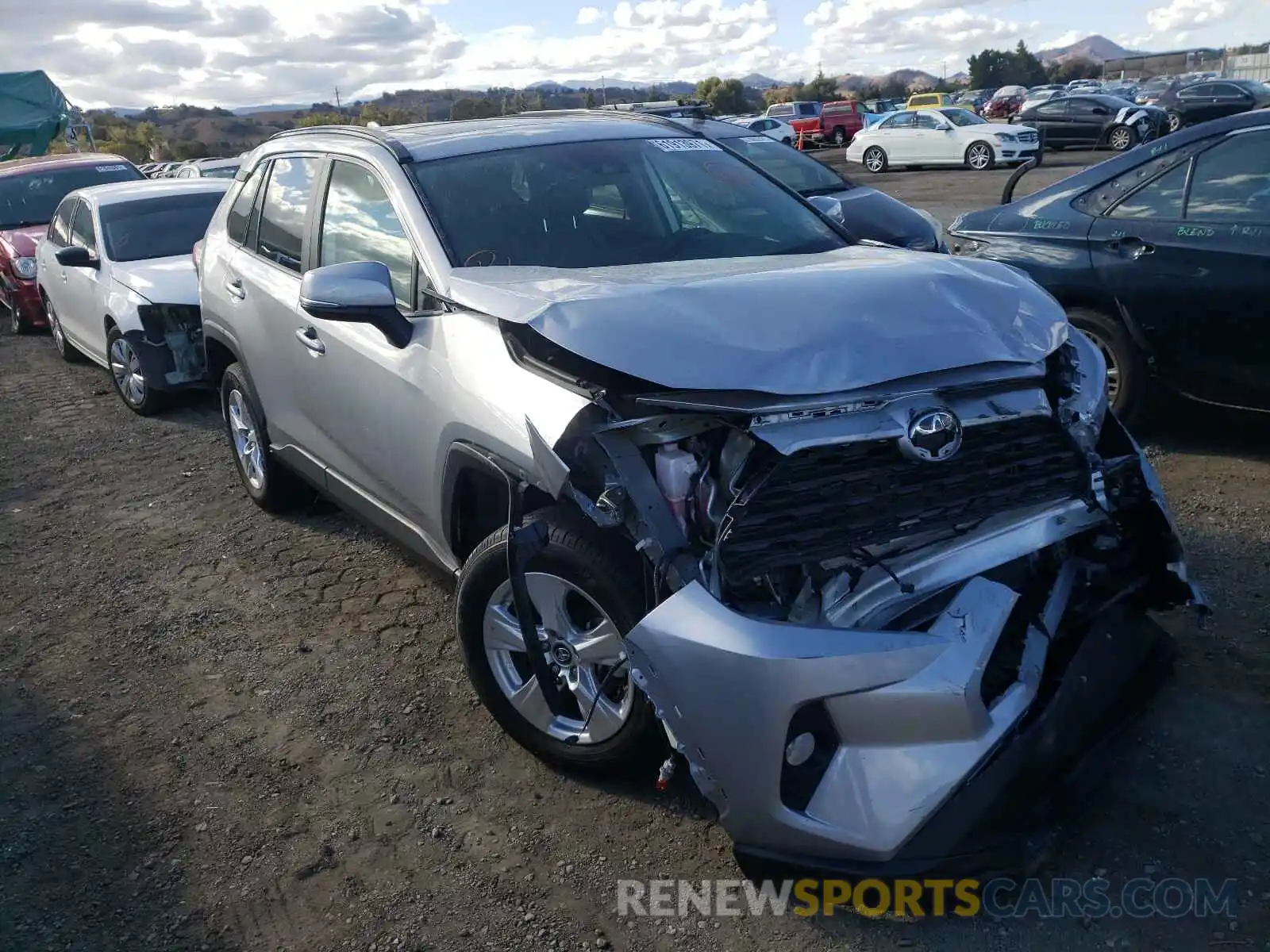 1 Photograph of a damaged car 2T3W1RFV1KW029777 TOYOTA RAV4 2019