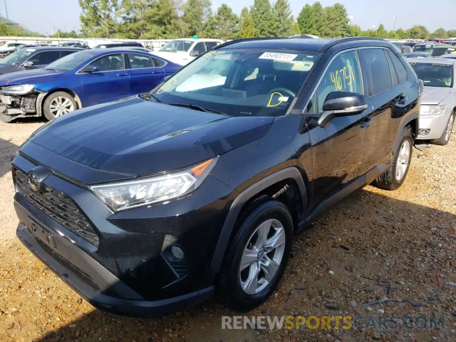 2 Photograph of a damaged car 2T3W1RFV1KW034204 TOYOTA RAV4 2019