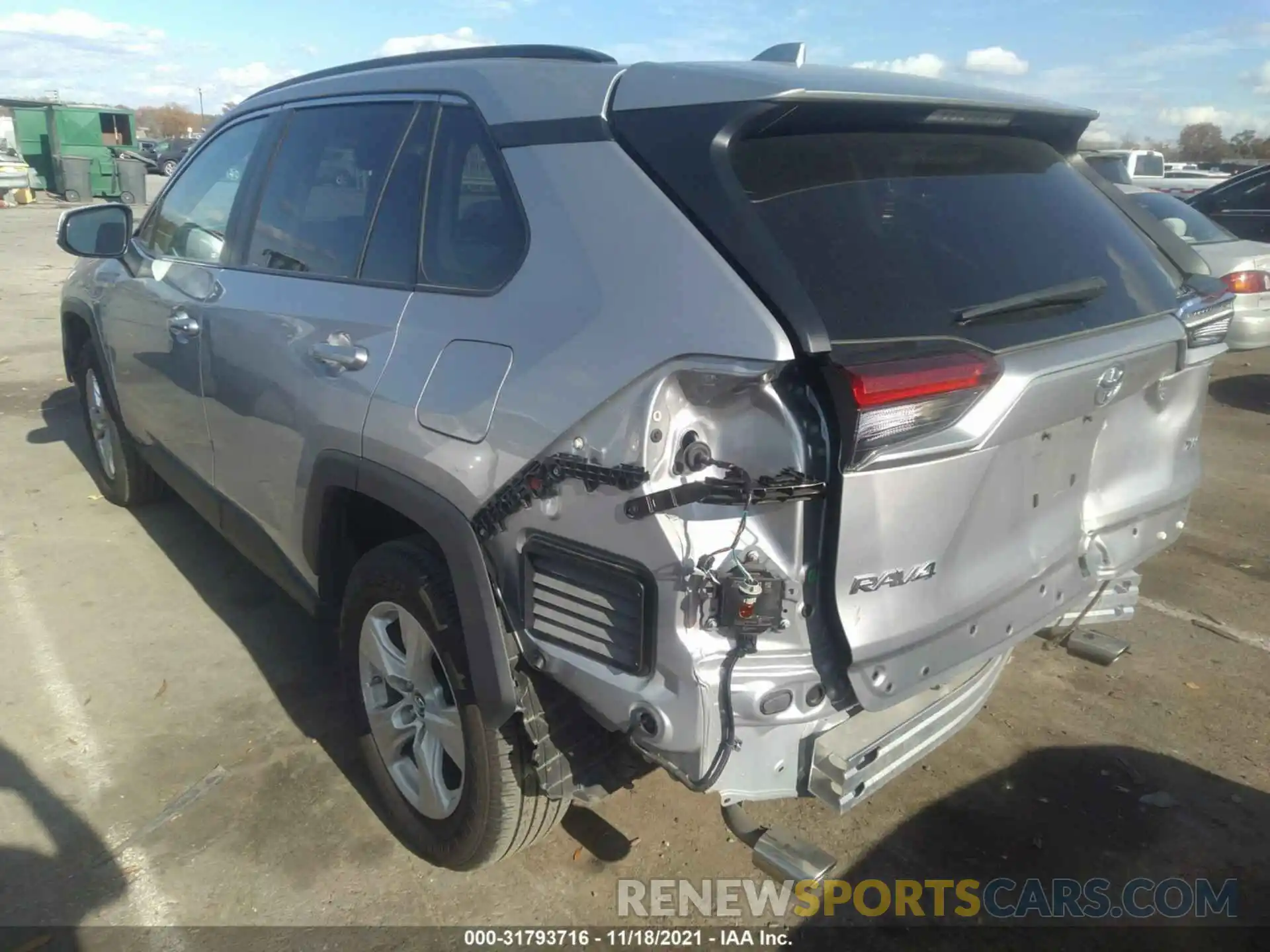 3 Фотография поврежденного автомобиля 2T3W1RFV1KW043419 TOYOTA RAV4 2019