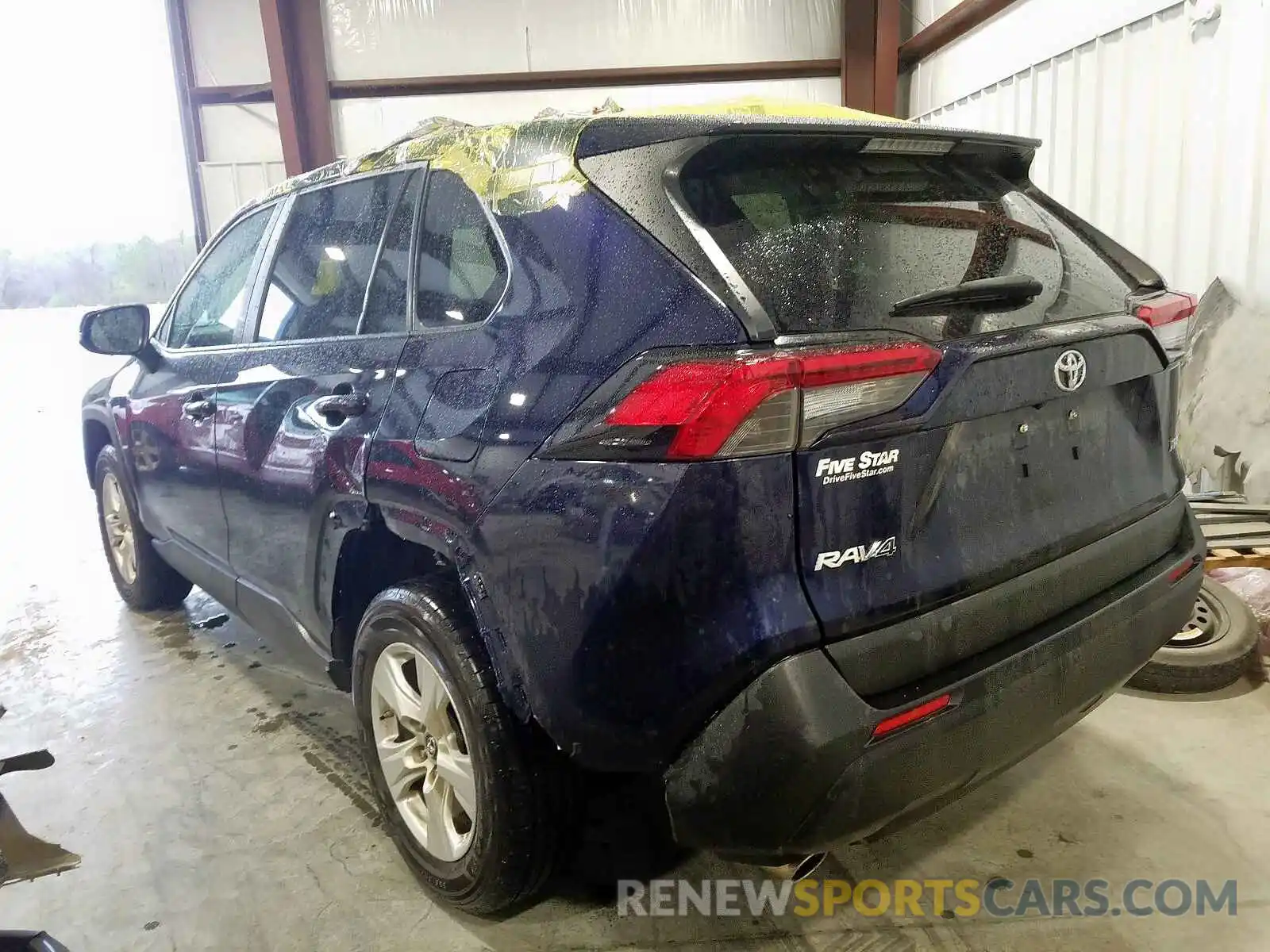 3 Photograph of a damaged car 2T3W1RFV1KW049639 TOYOTA RAV4 2019