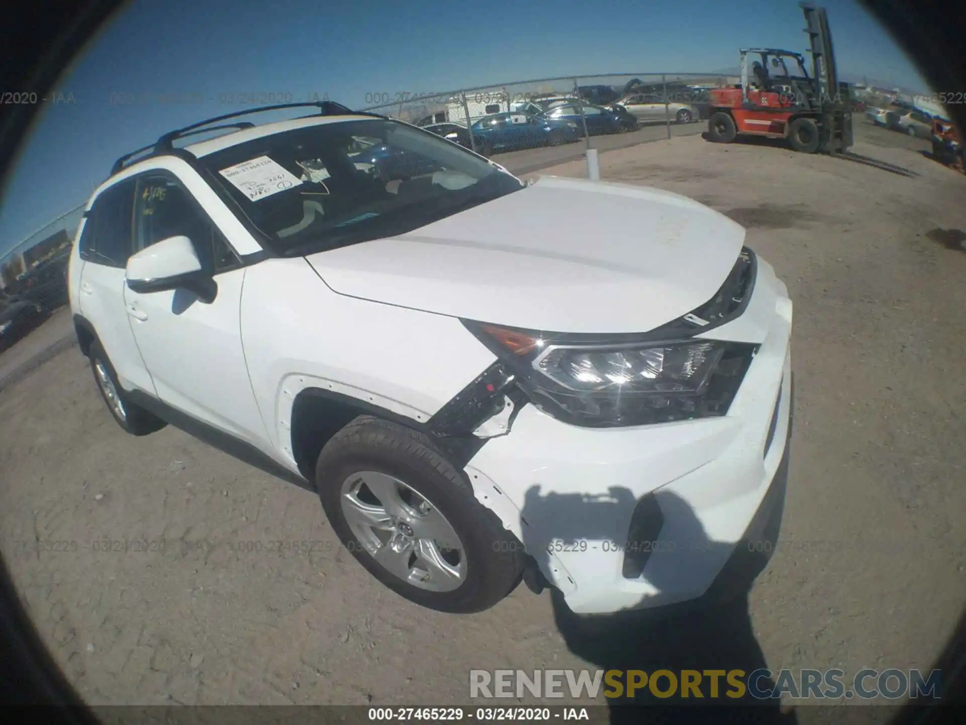 1 Photograph of a damaged car 2T3W1RFV2KC003593 TOYOTA RAV4 2019