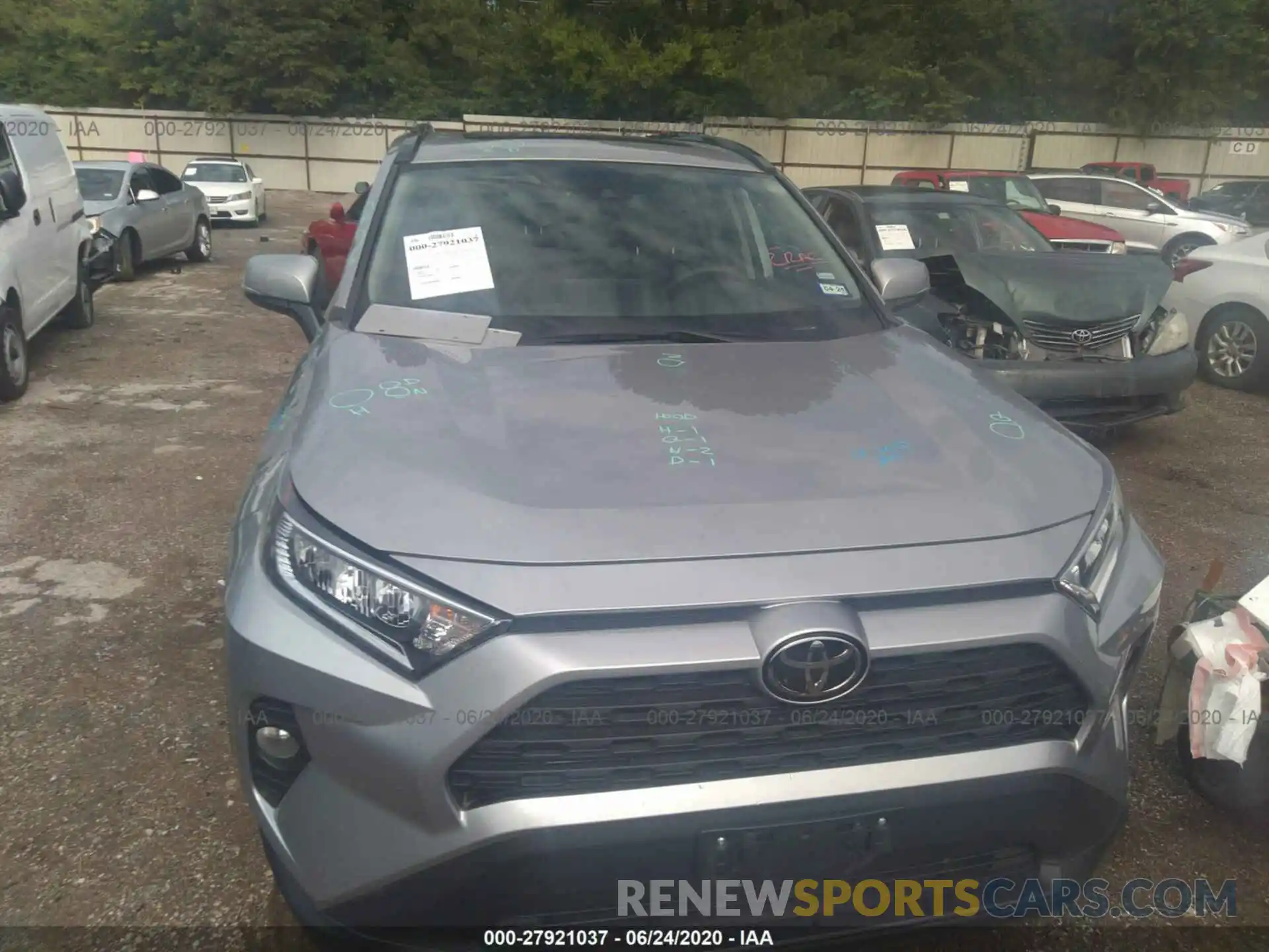 6 Photograph of a damaged car 2T3W1RFV2KC006168 TOYOTA RAV4 2019