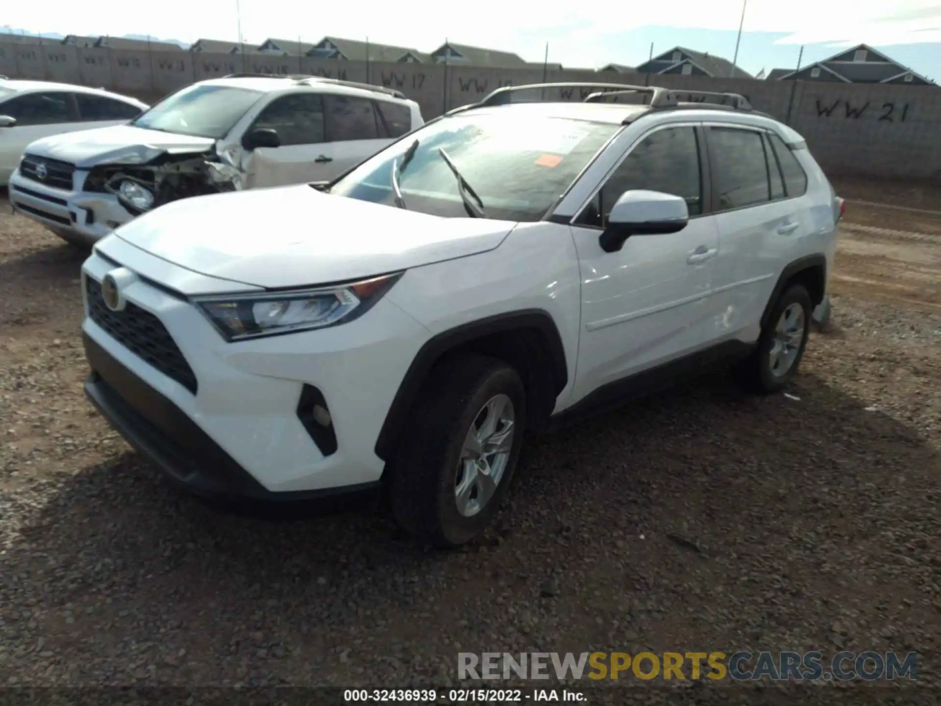 2 Photograph of a damaged car 2T3W1RFV2KC019308 TOYOTA RAV4 2019