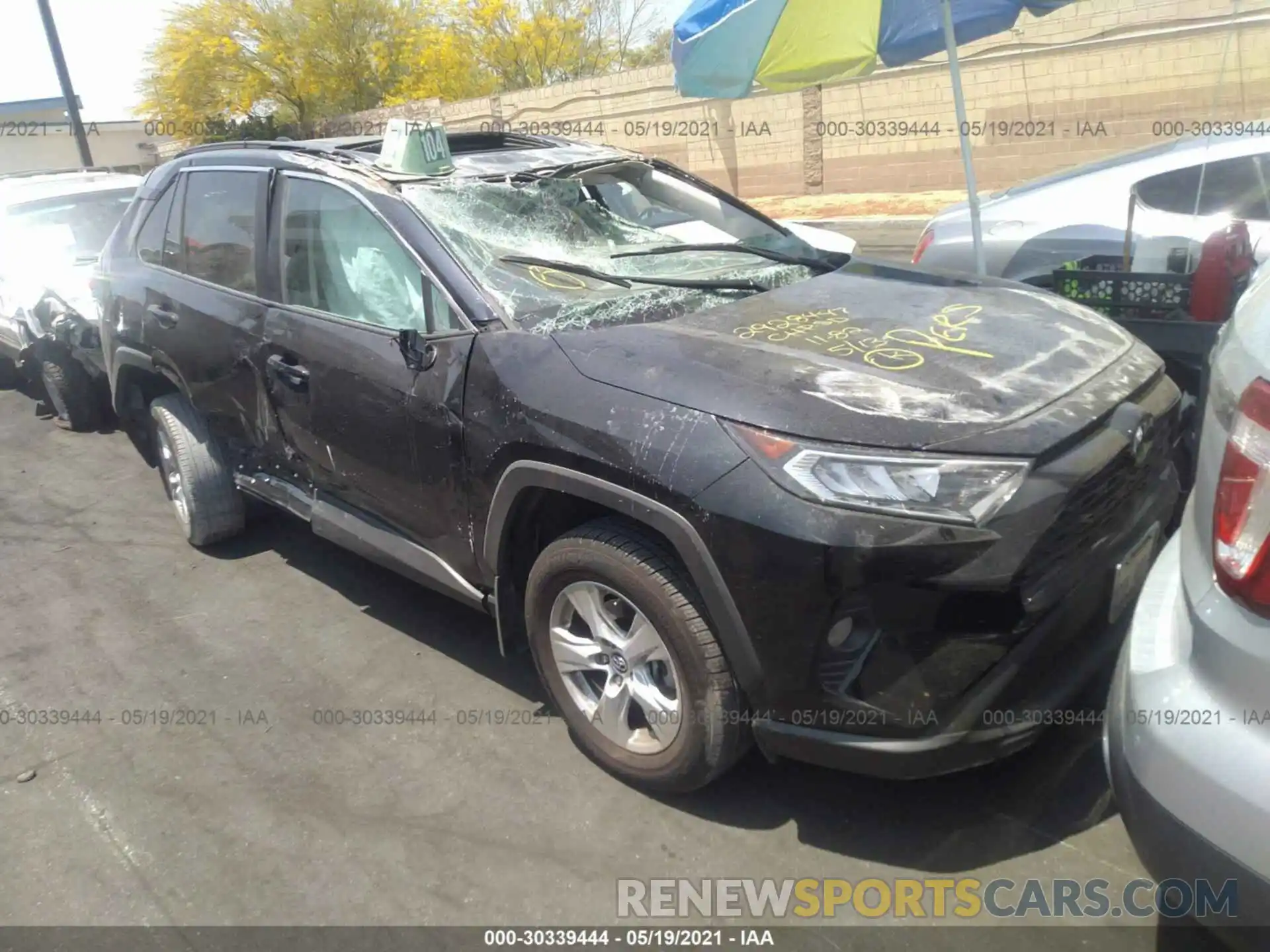 1 Фотография поврежденного автомобиля 2T3W1RFV2KC028414 TOYOTA RAV4 2019