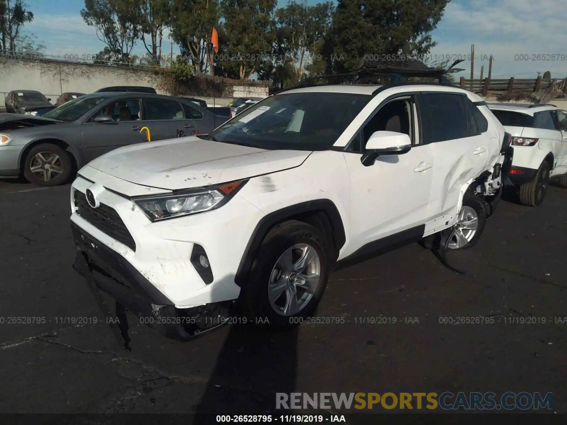 2 Photograph of a damaged car 2T3W1RFV2KC028655 TOYOTA RAV4 2019