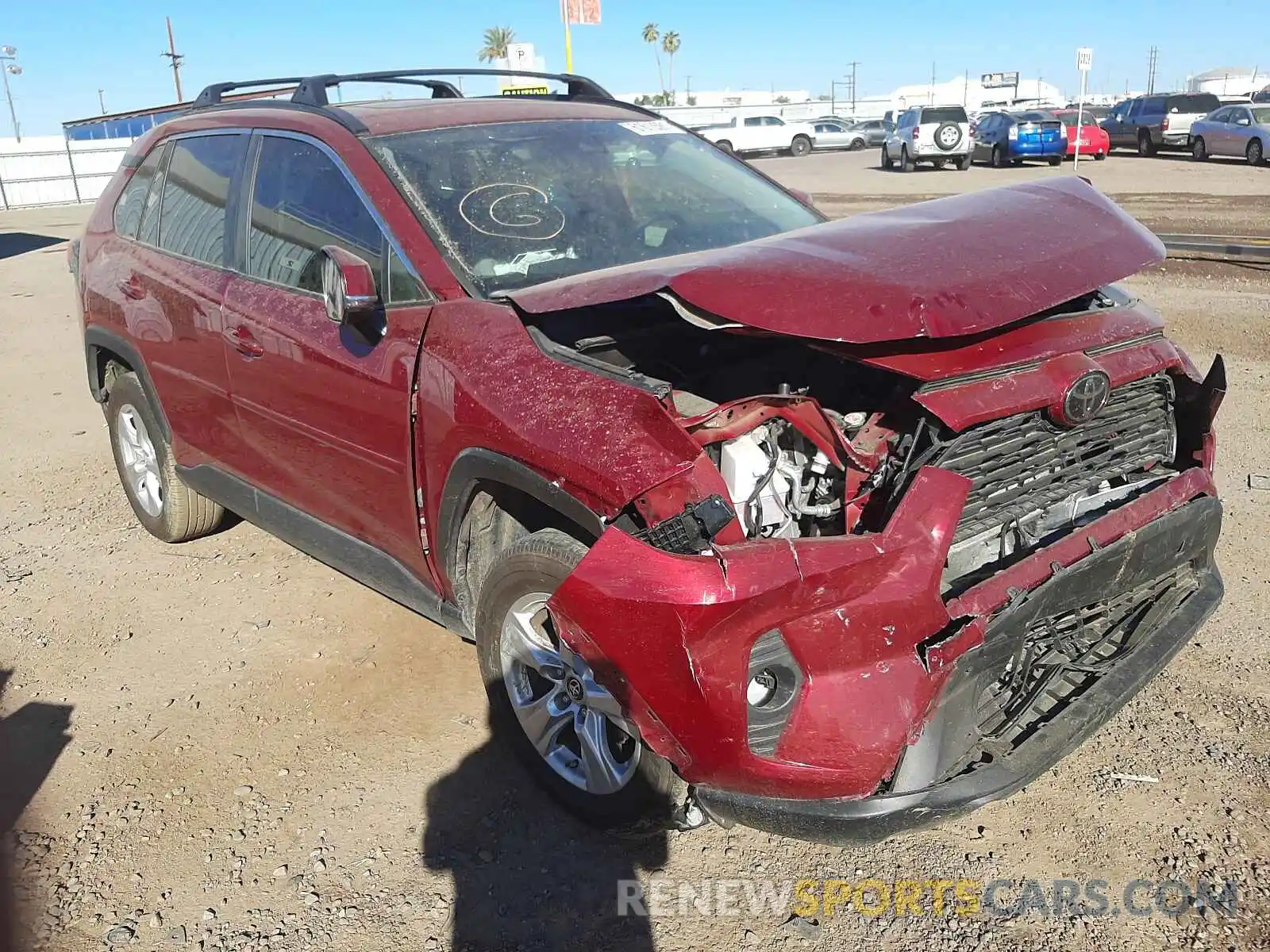 1 Photograph of a damaged car 2T3W1RFV2KC028980 TOYOTA RAV4 2019