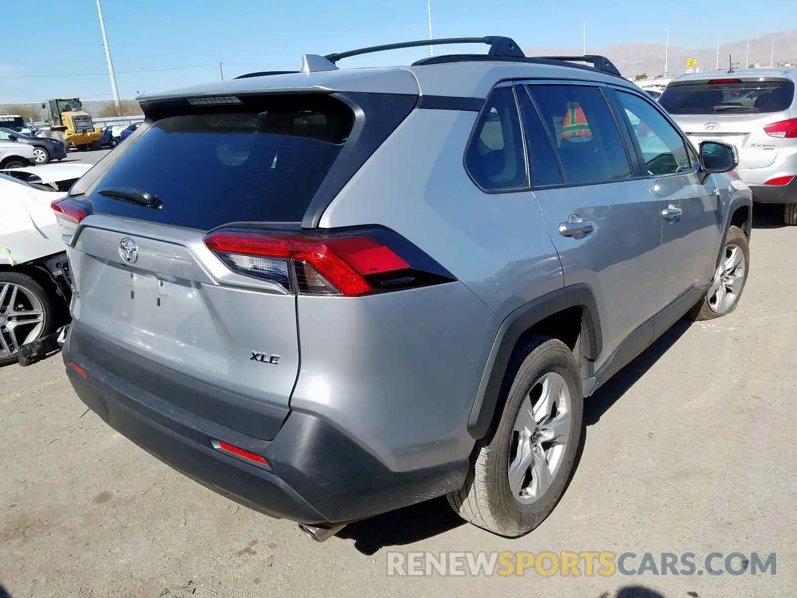 4 Photograph of a damaged car 2T3W1RFV2KW002426 TOYOTA RAV4 2019