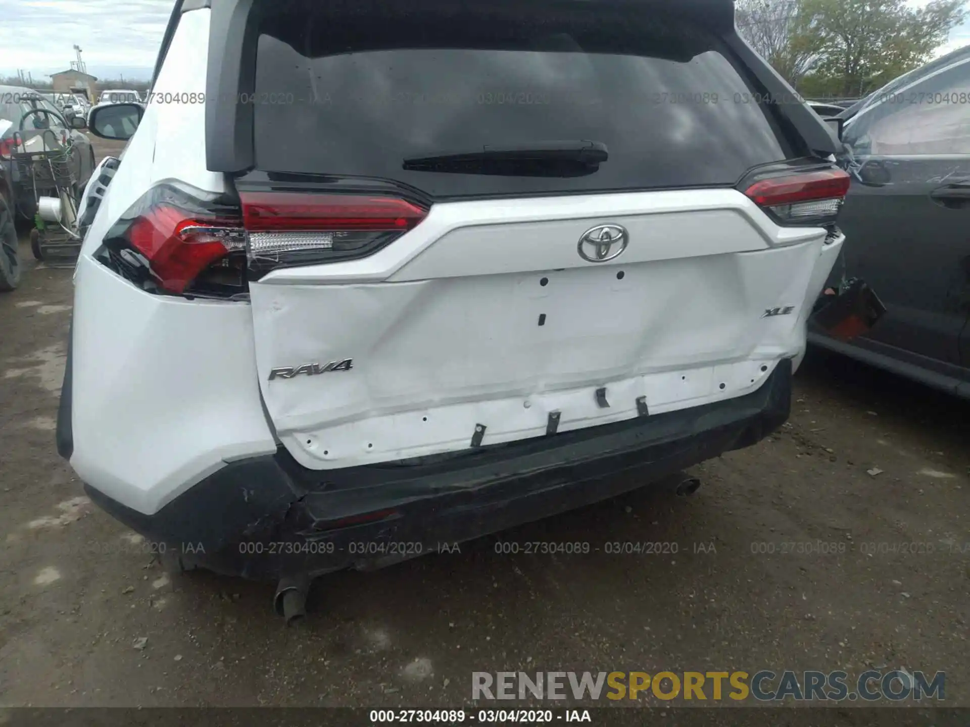 6 Фотография поврежденного автомобиля 2T3W1RFV2KW007545 TOYOTA RAV4 2019