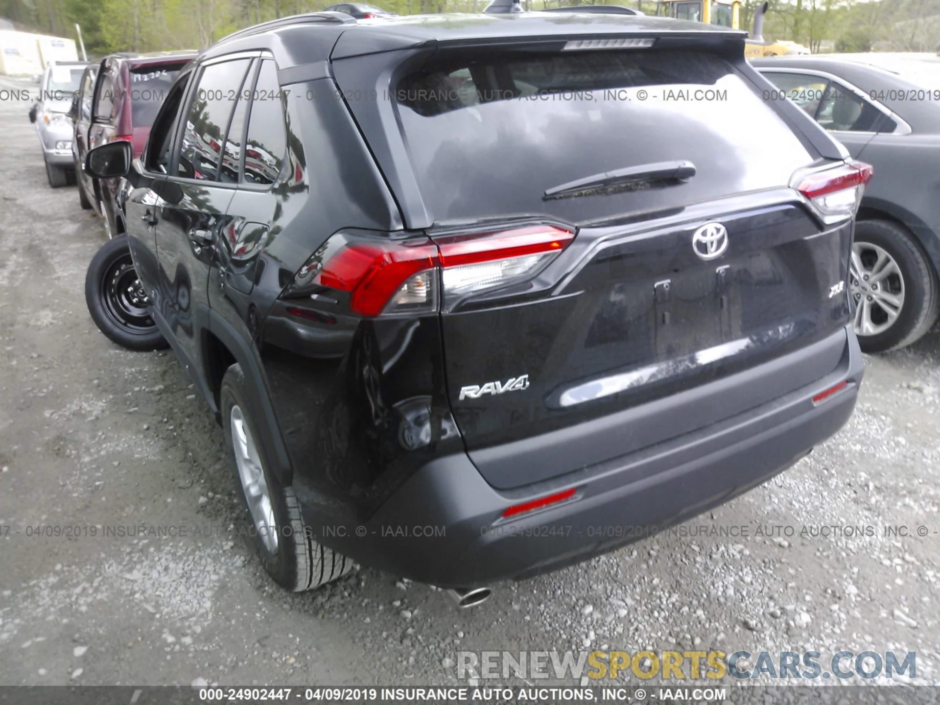 3 Photograph of a damaged car 2T3W1RFV2KW013958 TOYOTA RAV4 2019