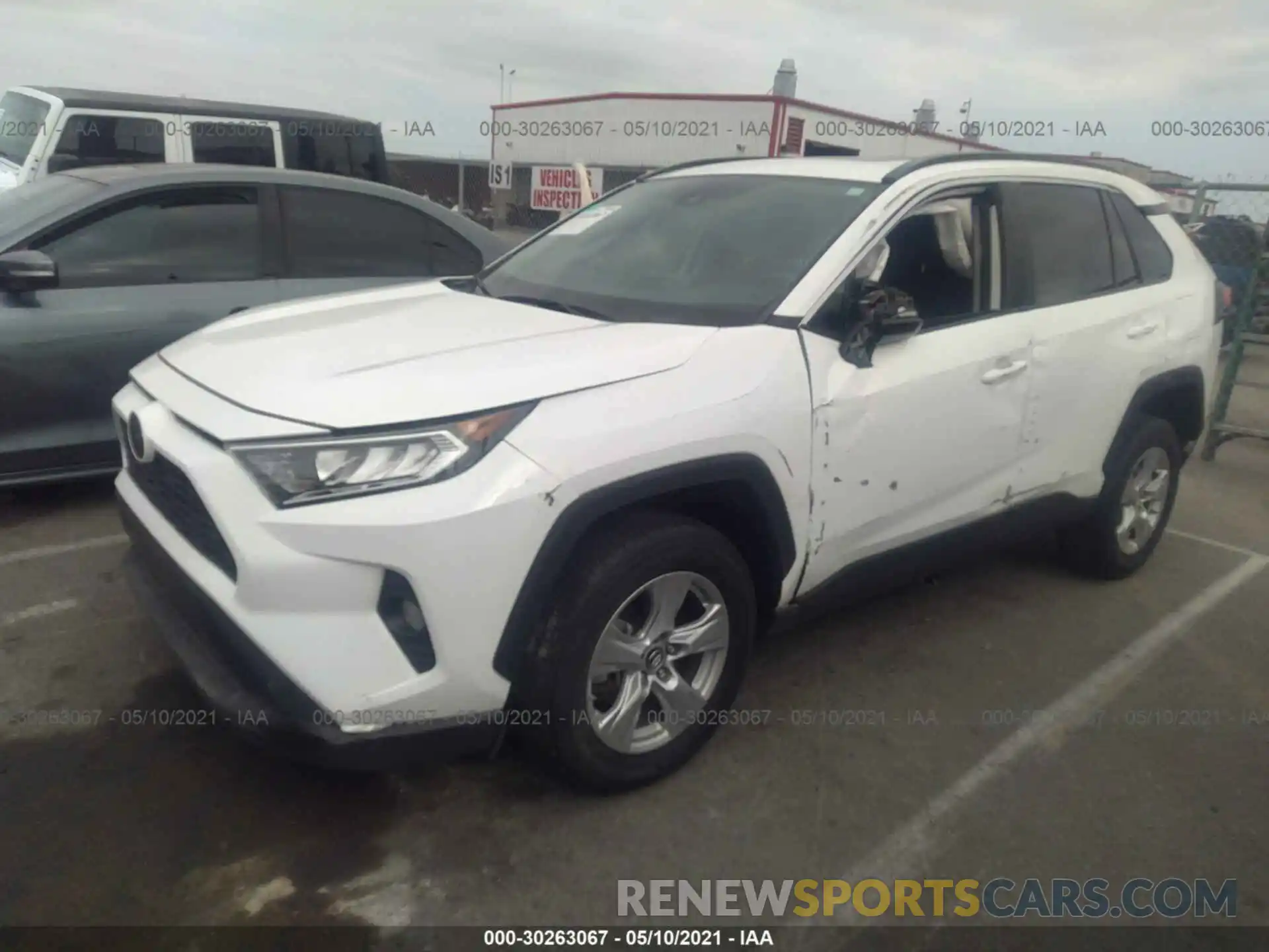 2 Фотография поврежденного автомобиля 2T3W1RFV2KW015337 TOYOTA RAV4 2019