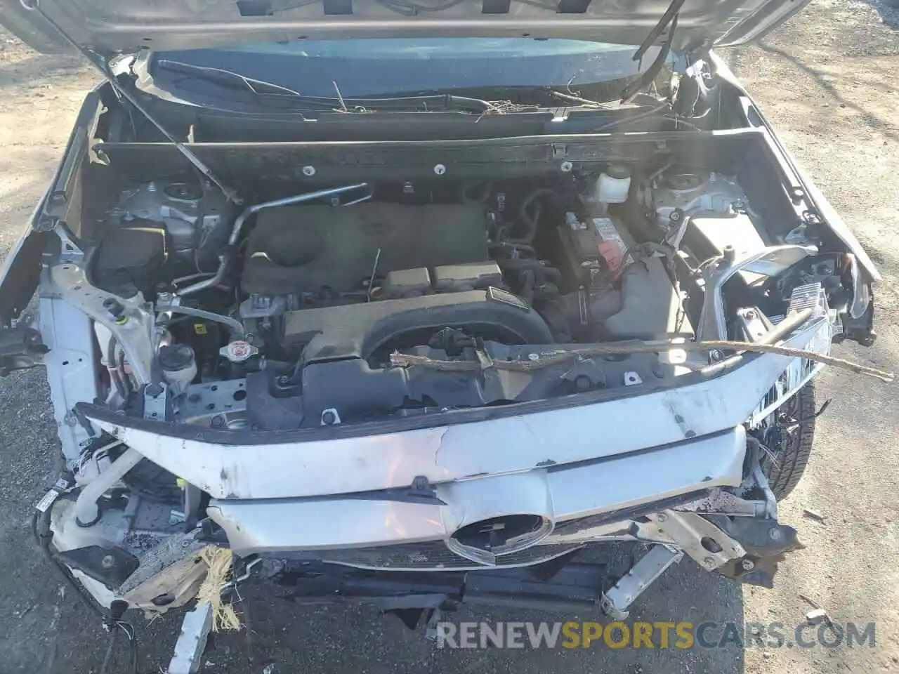 11 Photograph of a damaged car 2T3W1RFV2KW015435 TOYOTA RAV4 2019