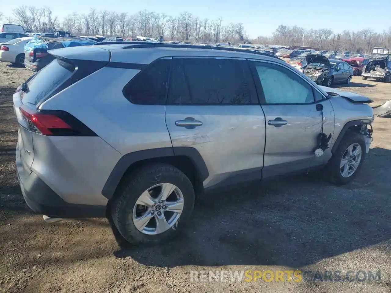 3 Photograph of a damaged car 2T3W1RFV2KW015435 TOYOTA RAV4 2019