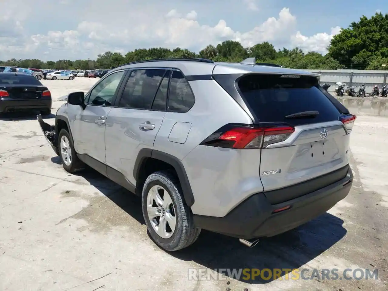 3 Photograph of a damaged car 2T3W1RFV2KW024569 TOYOTA RAV4 2019