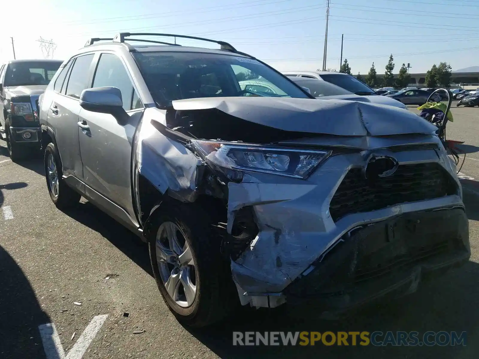 1 Photograph of a damaged car 2T3W1RFV2KW027844 TOYOTA RAV4 2019