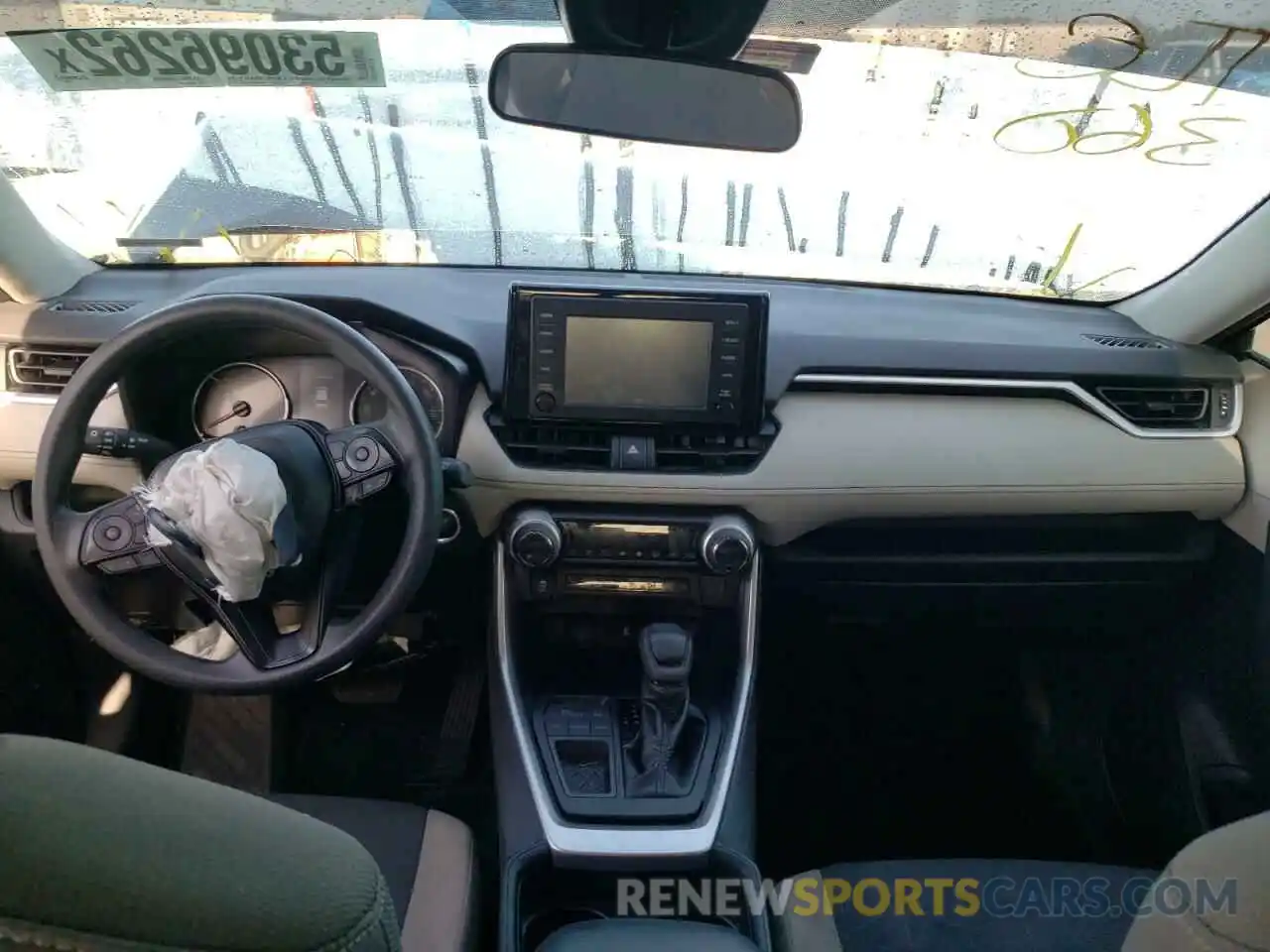 9 Фотография поврежденного автомобиля 2T3W1RFV2KW033675 TOYOTA RAV4 2019