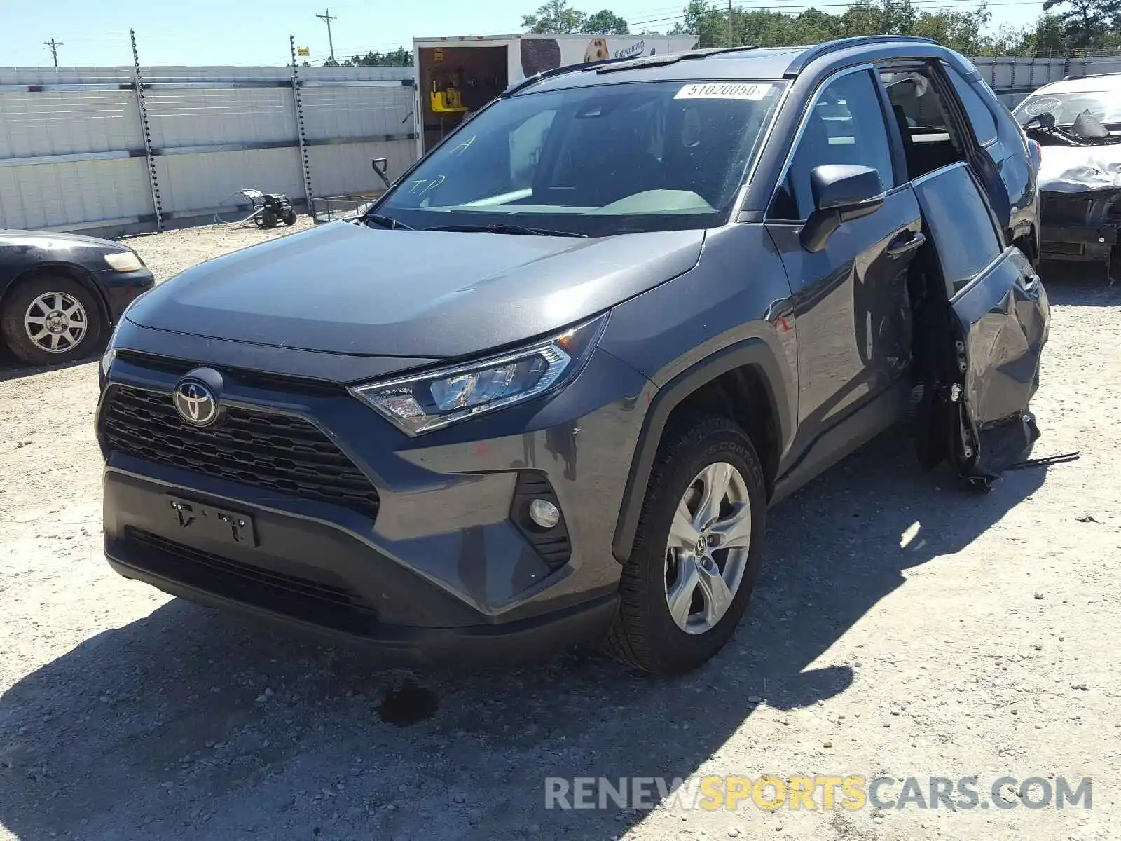 2 Photograph of a damaged car 2T3W1RFV2KW034602 TOYOTA RAV4 2019