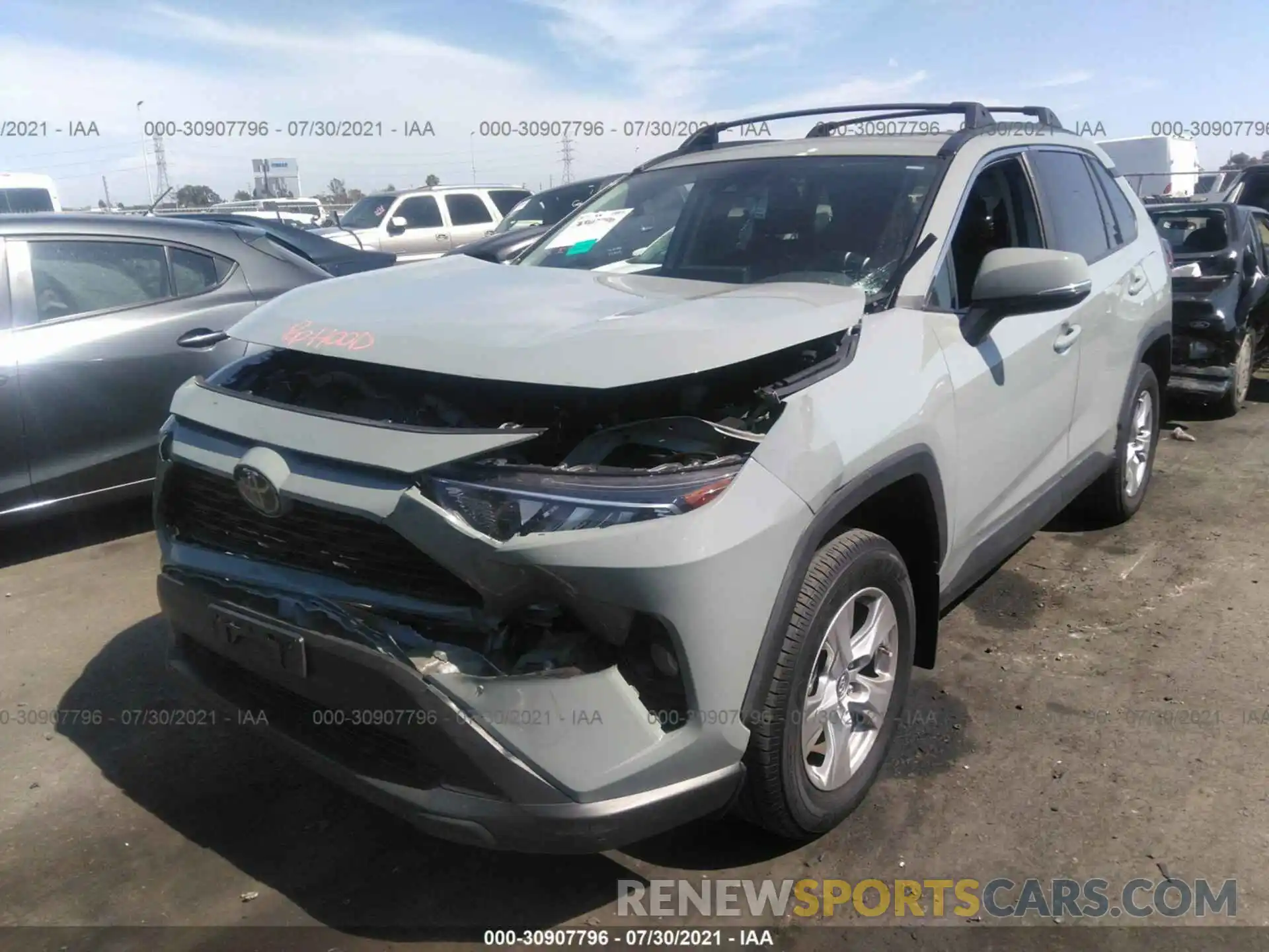 6 Фотография поврежденного автомобиля 2T3W1RFV2KW045230 TOYOTA RAV4 2019