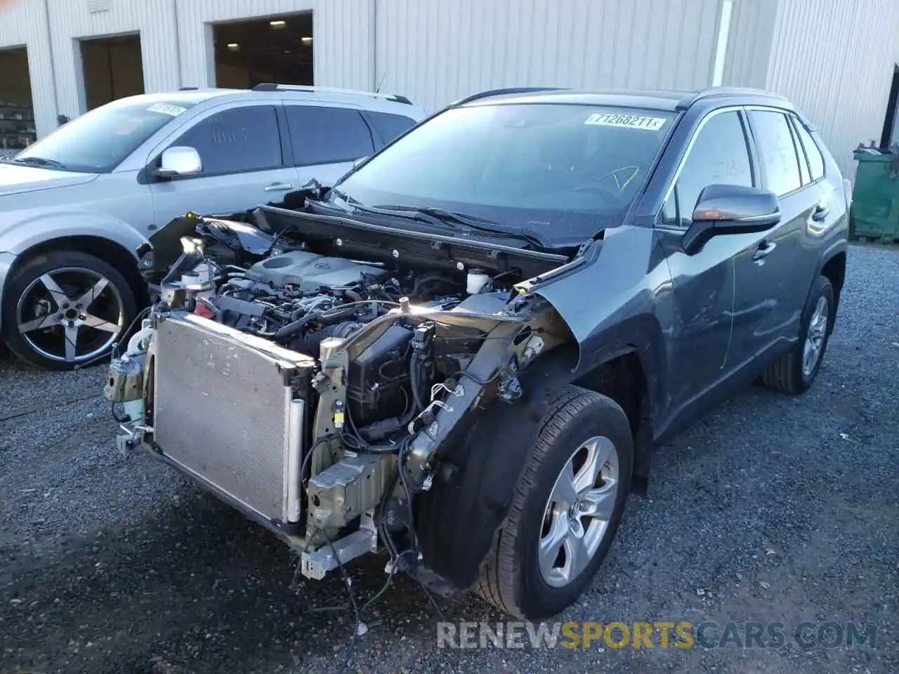 2 Photograph of a damaged car 2T3W1RFV2KW048810 TOYOTA RAV4 2019