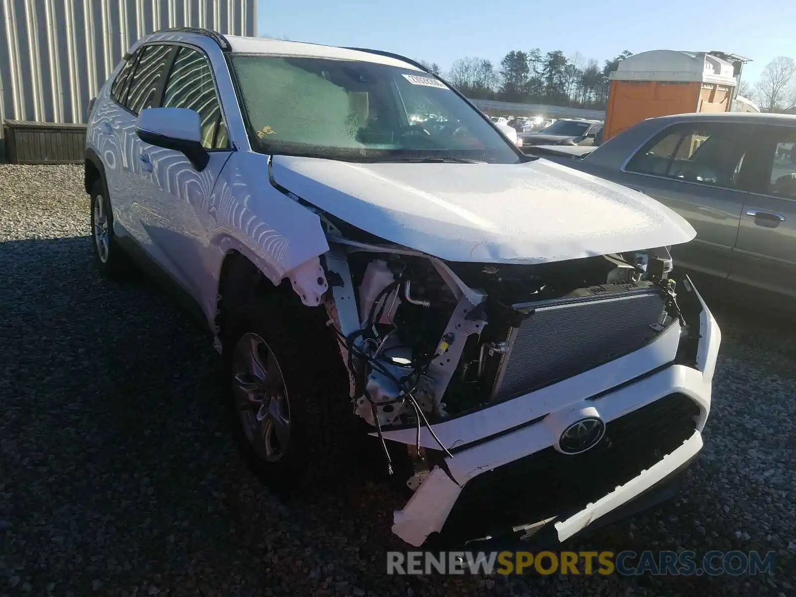 1 Photograph of a damaged car 2T3W1RFV2KW049424 TOYOTA RAV4 2019