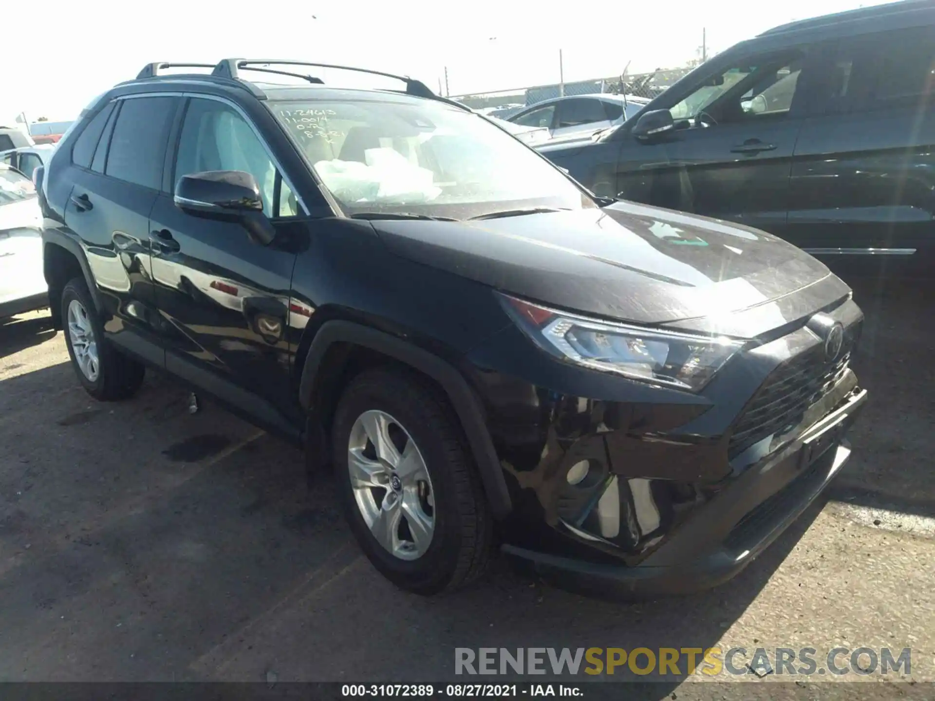 1 Фотография поврежденного автомобиля 2T3W1RFV2KW050217 TOYOTA RAV4 2019