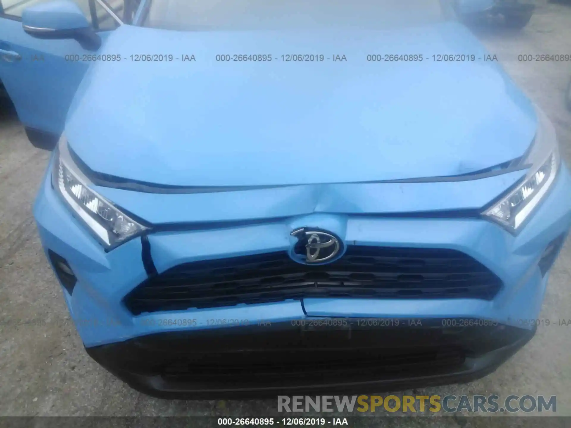 6 Фотография поврежденного автомобиля 2T3W1RFV3KC002517 TOYOTA RAV4 2019