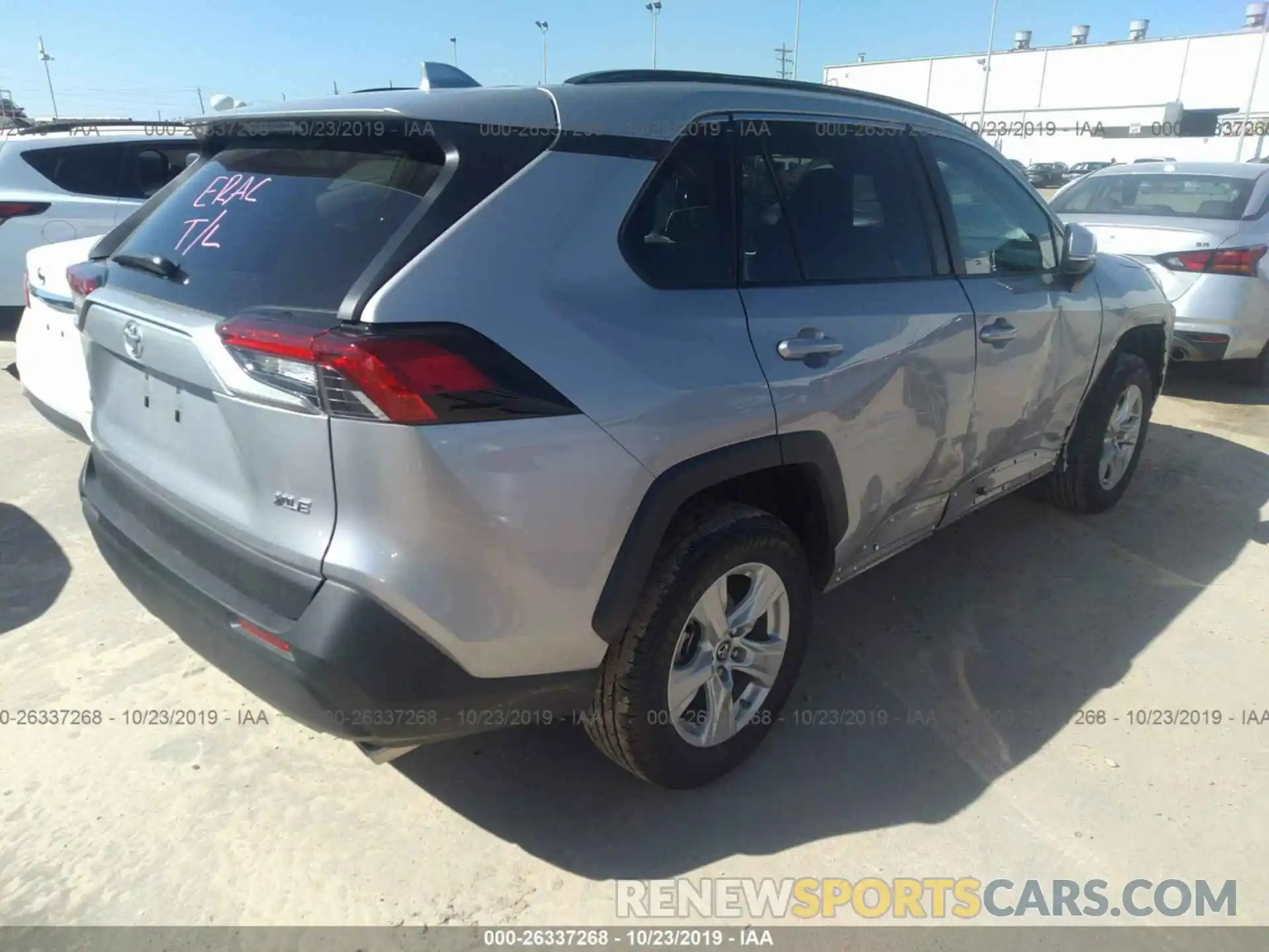 4 Photograph of a damaged car 2T3W1RFV3KC003599 TOYOTA RAV4 2019