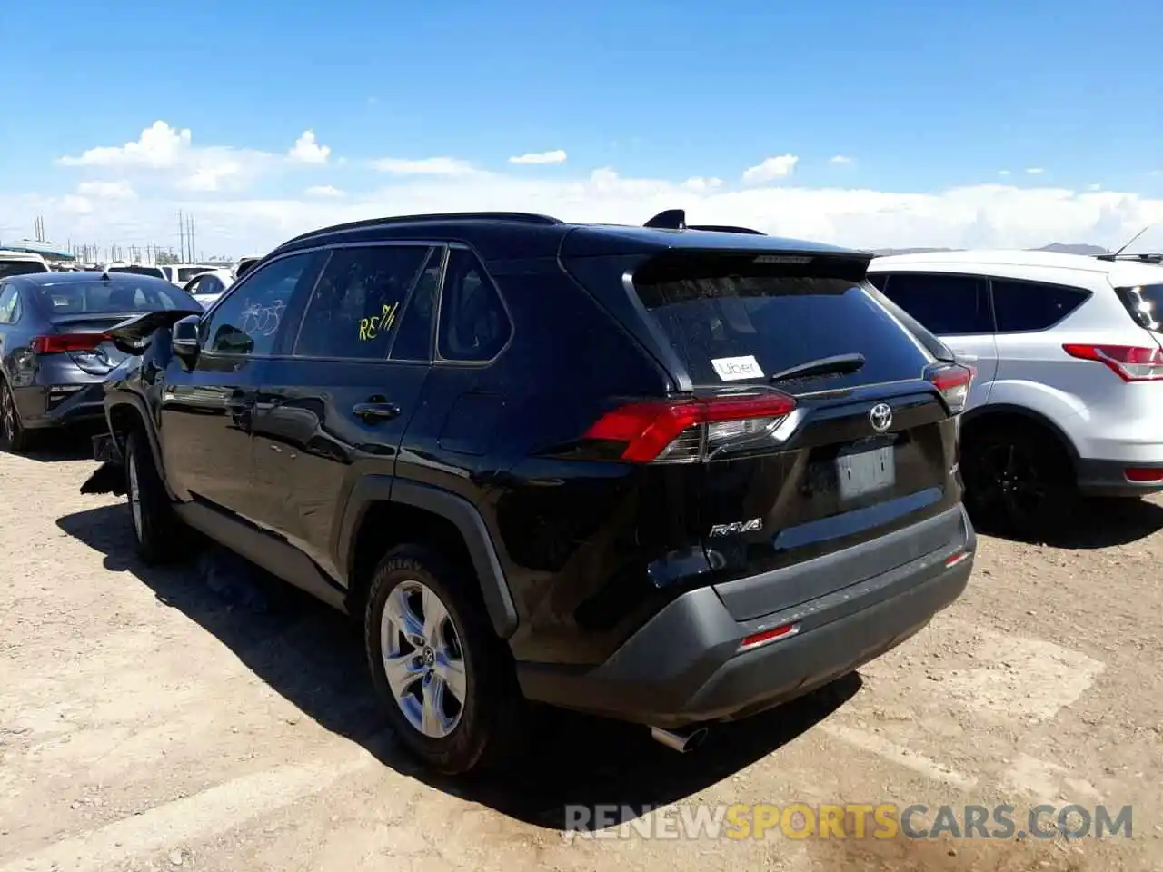 3 Photograph of a damaged car 2T3W1RFV3KC004235 TOYOTA RAV4 2019