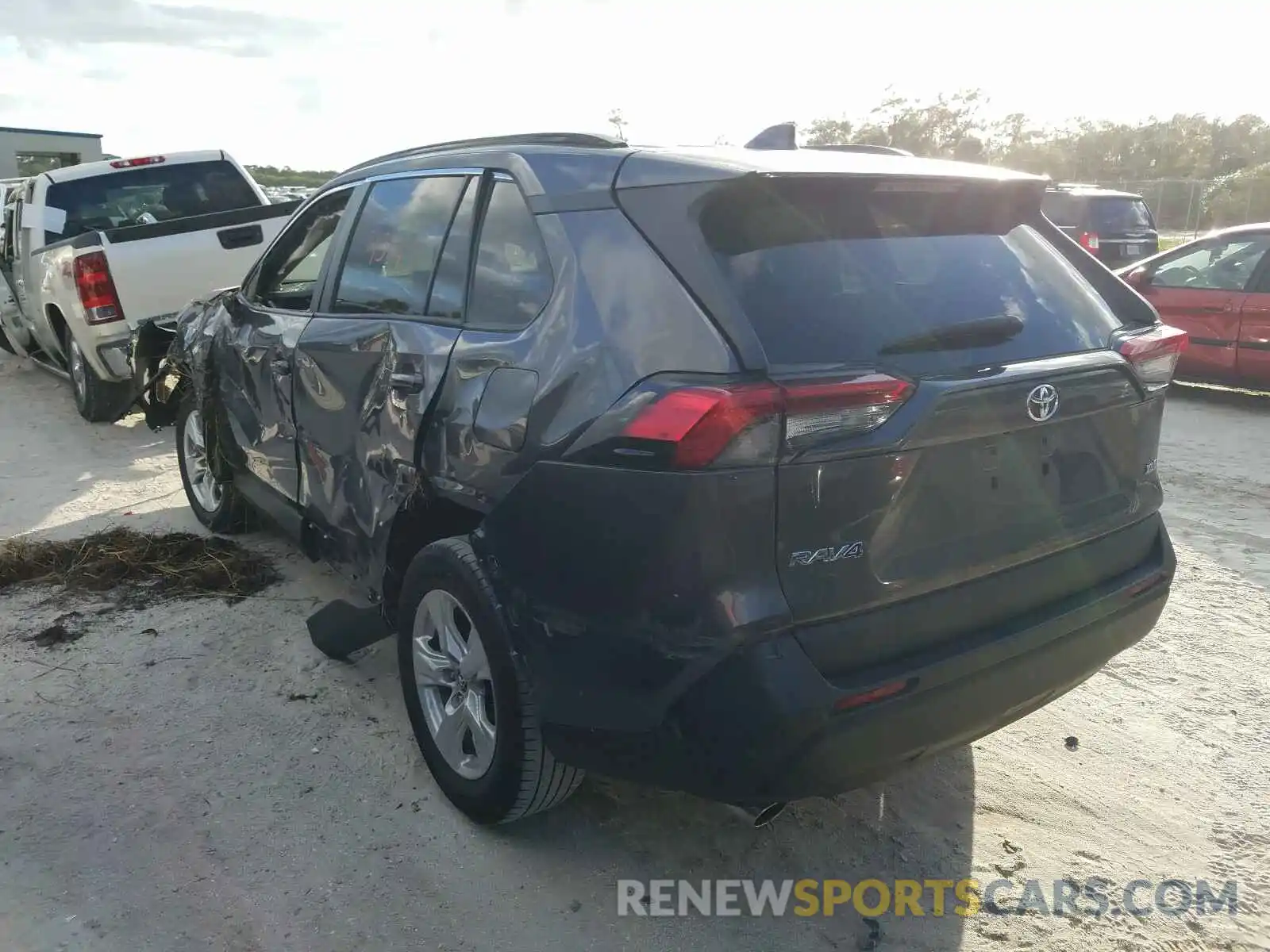 3 Photograph of a damaged car 2T3W1RFV3KC004946 TOYOTA RAV4 2019