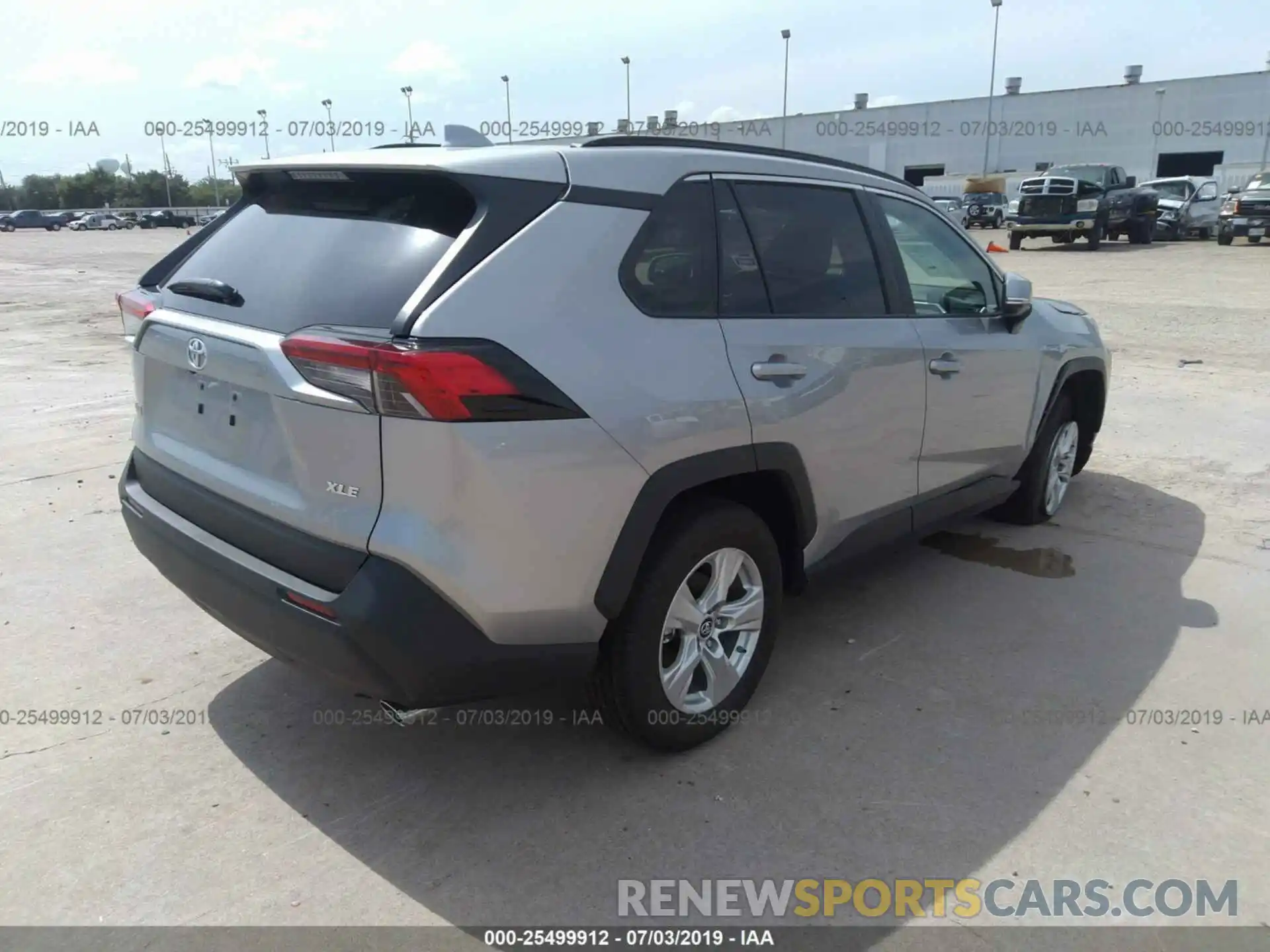 4 Photograph of a damaged car 2T3W1RFV3KC009287 TOYOTA RAV4 2019