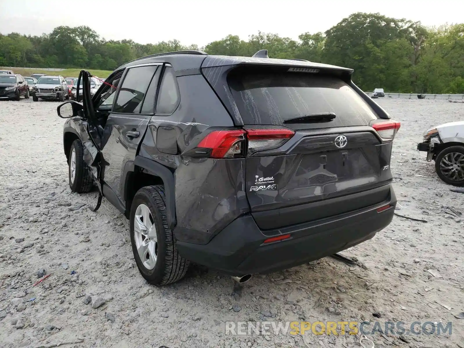 3 Photograph of a damaged car 2T3W1RFV3KC014229 TOYOTA RAV4 2019